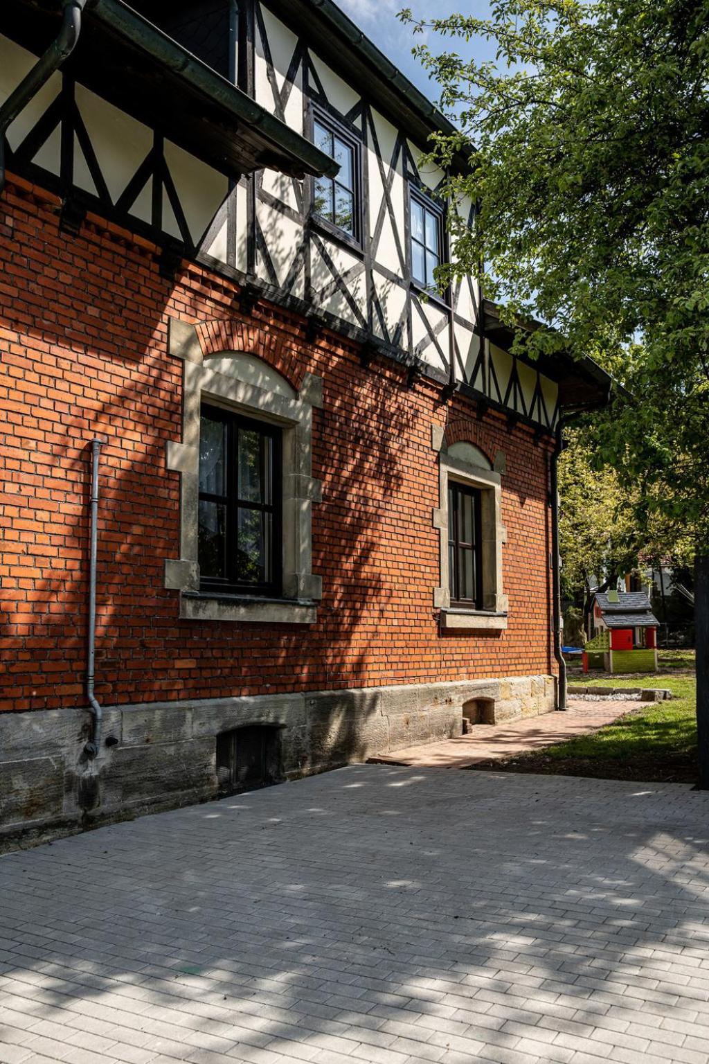 Photo 18
