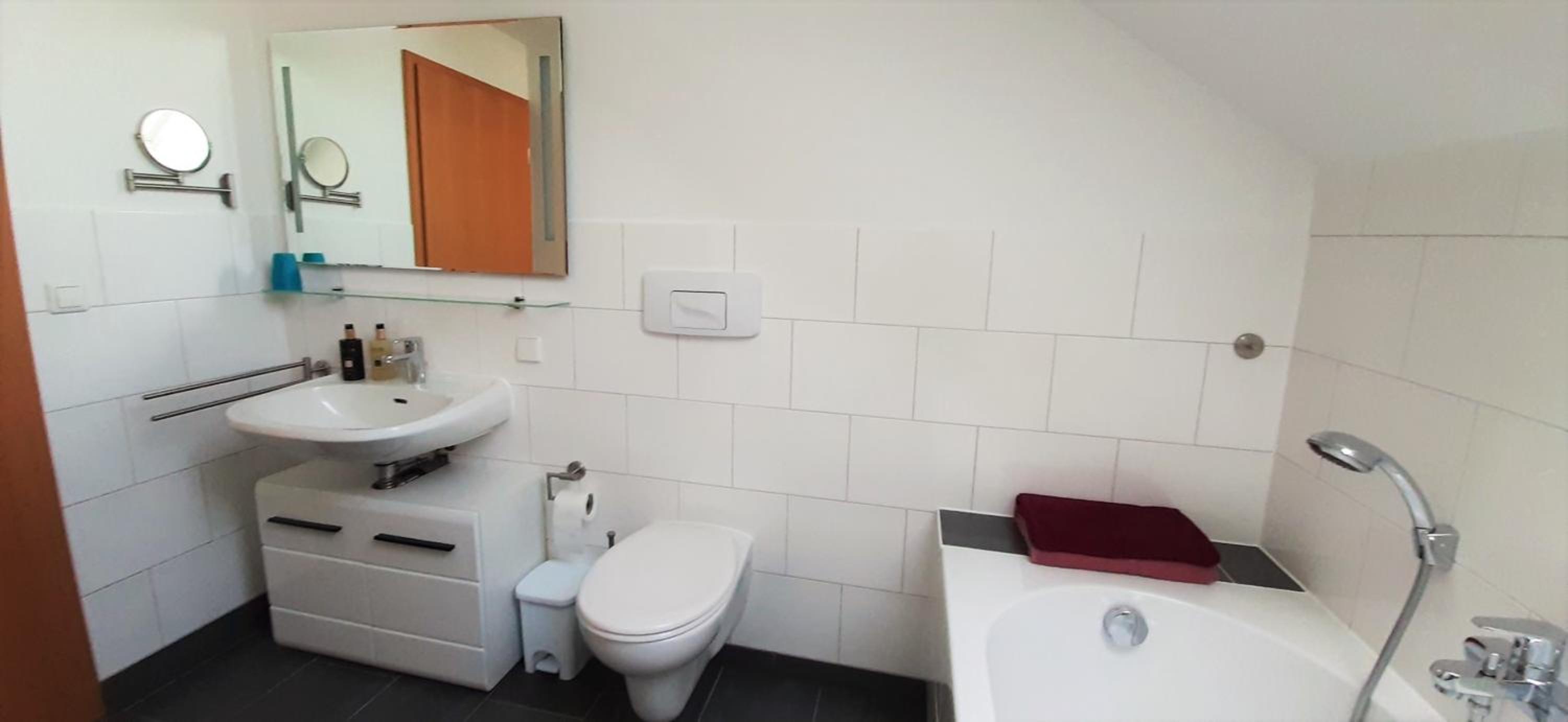 Dachgeschosswohnung view 2