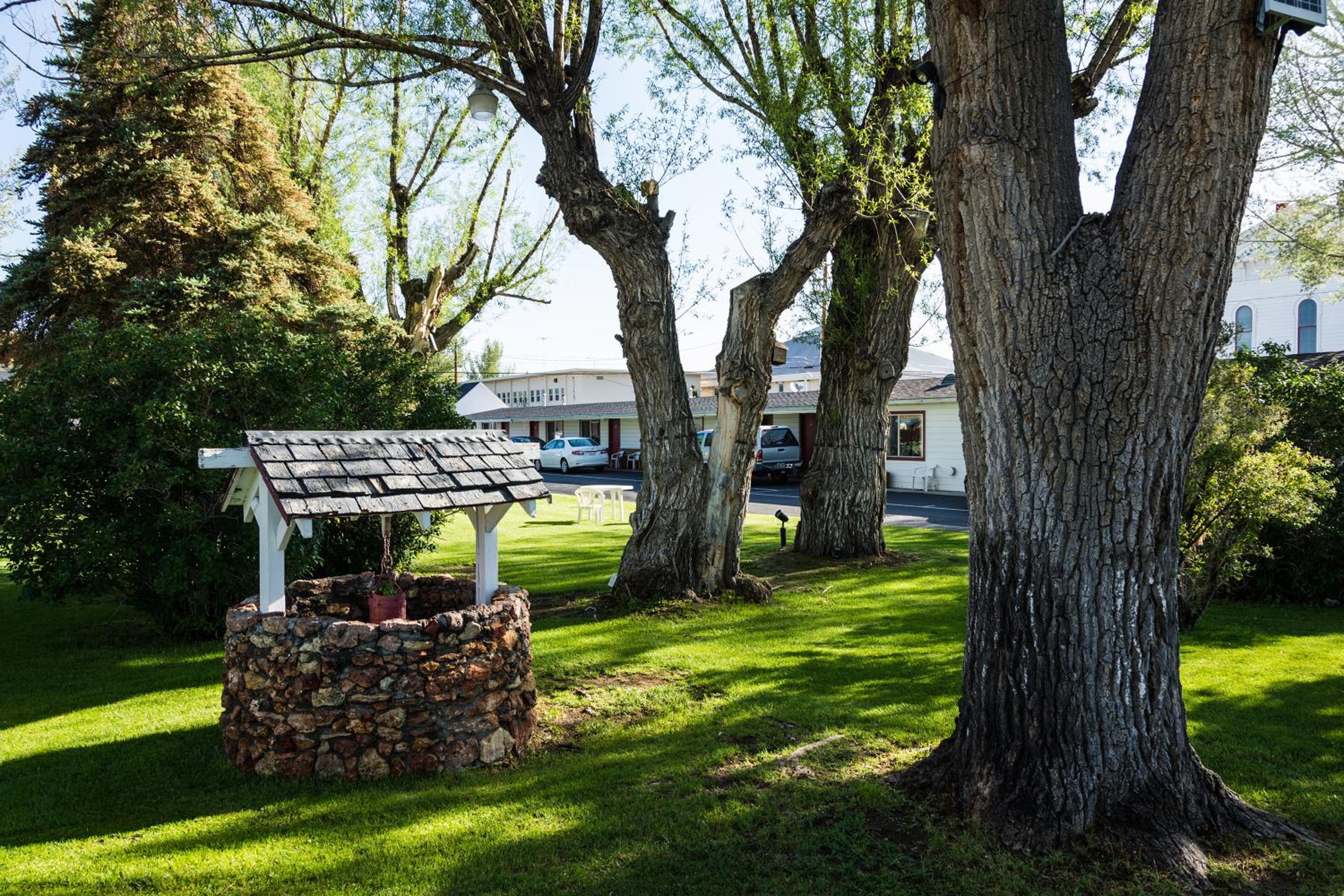 Silver Maple Inn