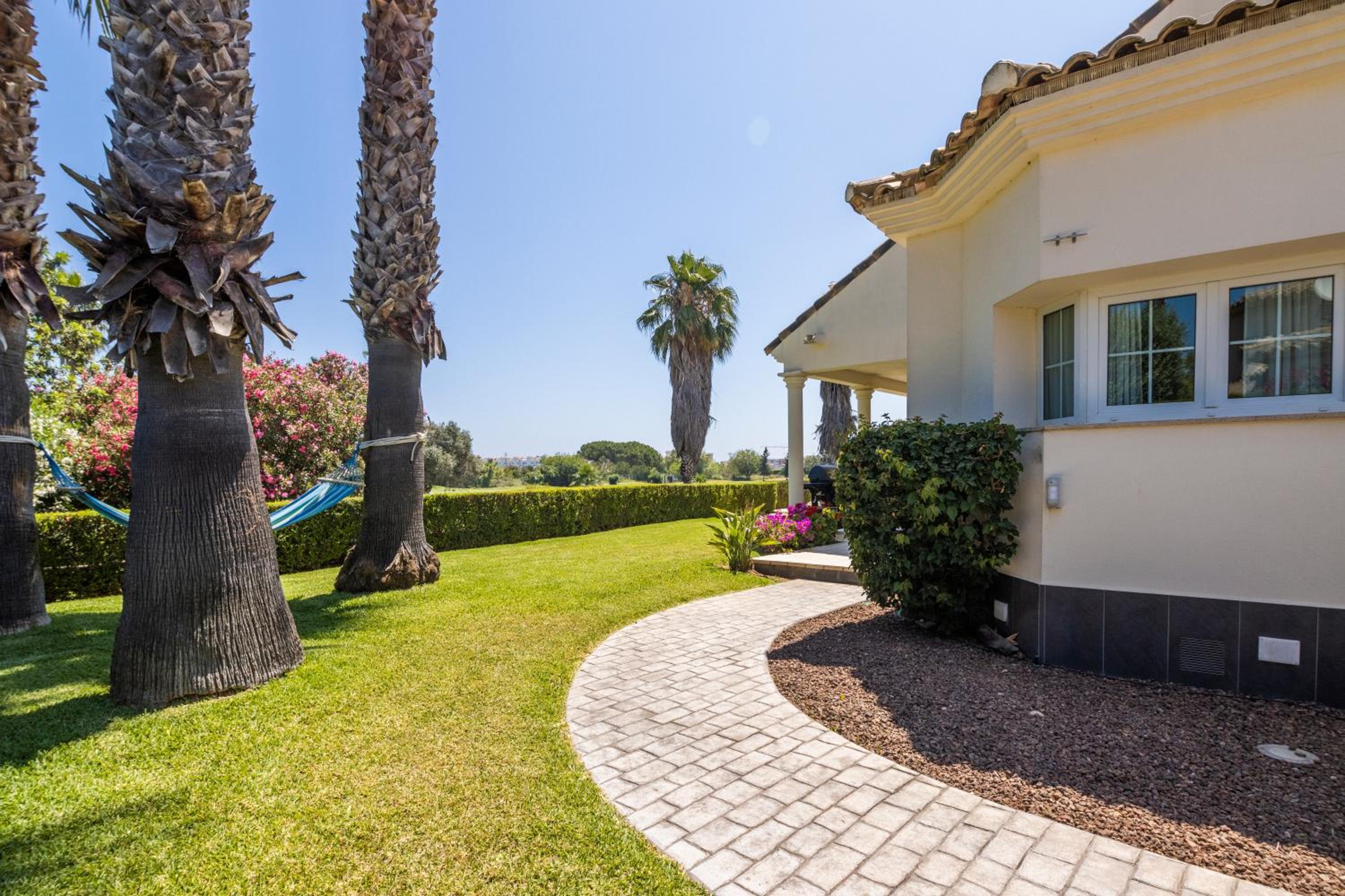 Villa Lujo Olivanova Golf MET photo 3