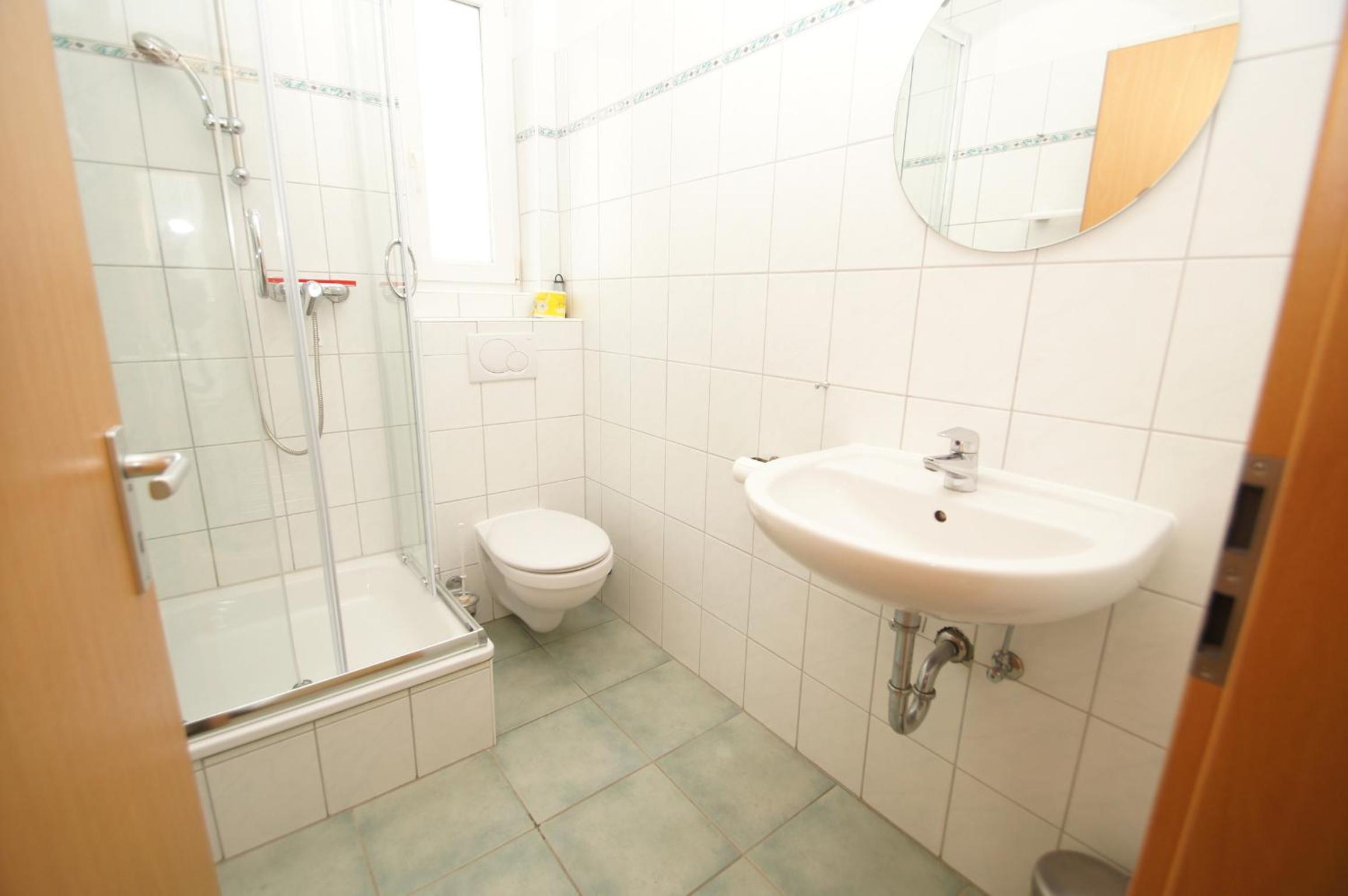 Strandgut en Kellenhusen — bathroom