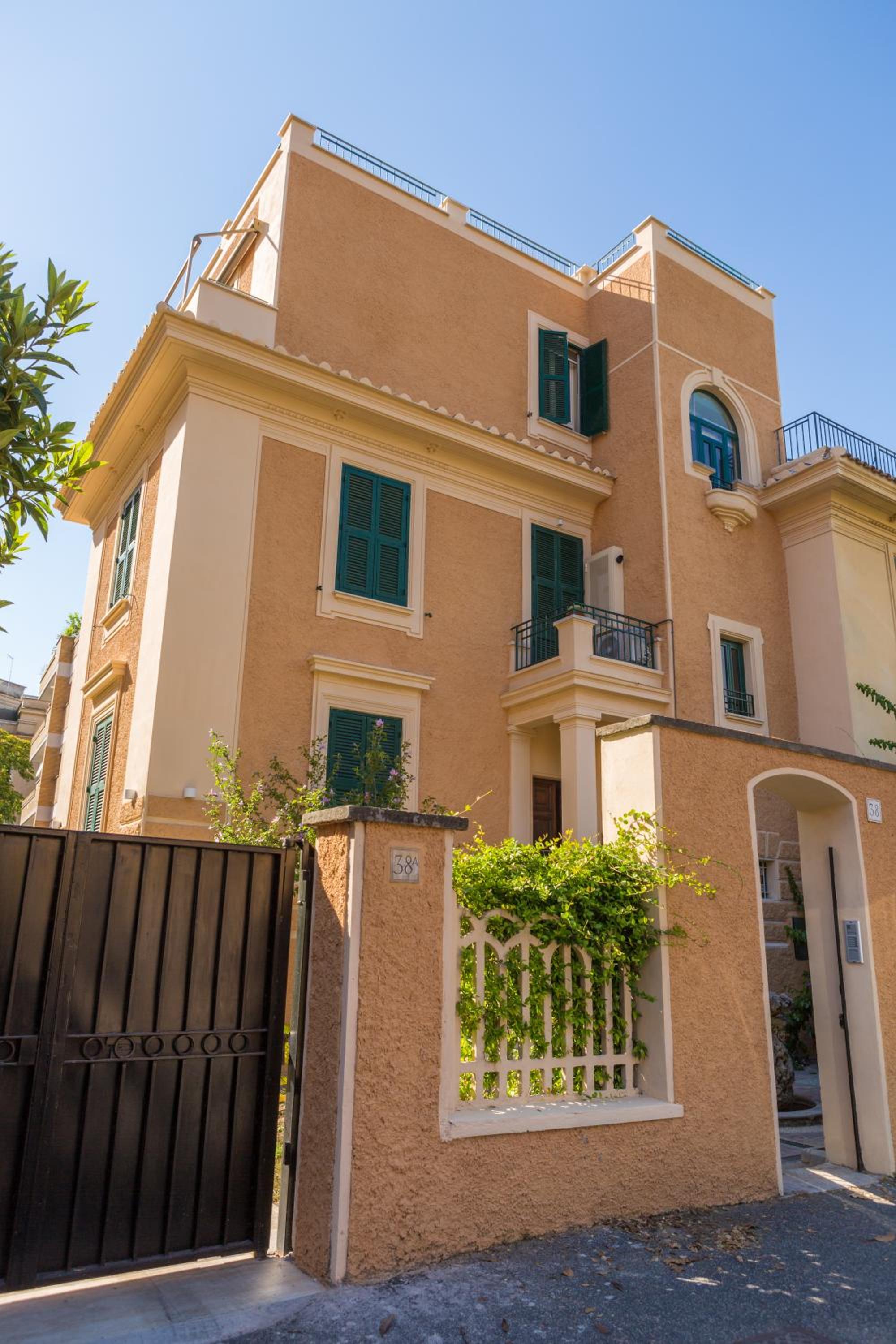 RomAntica Family Apartment near San Giovanni