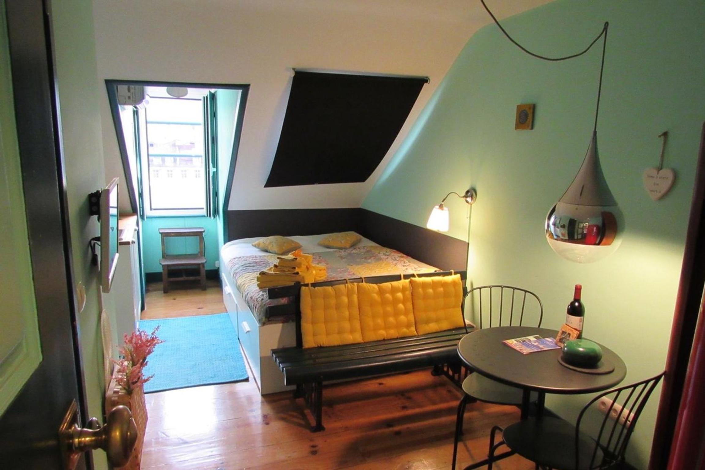 Photo 11