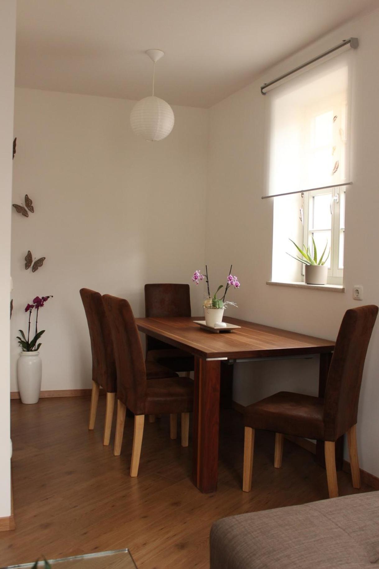 Ferienwohnung "Zum Schloßkeller" view 5