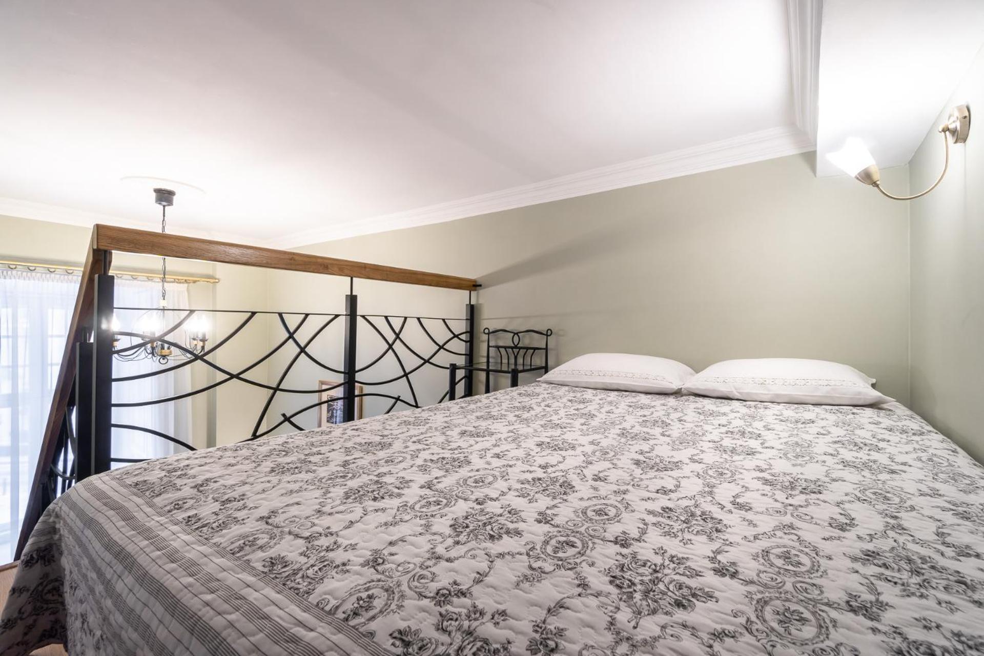 Classic Apartments in Old Town