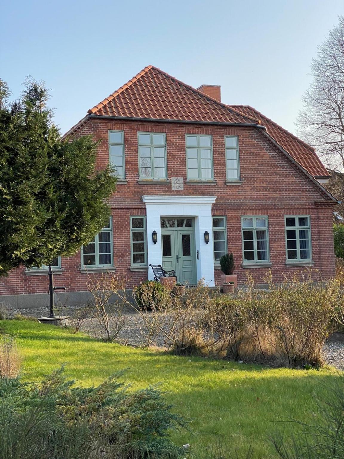 Fehmarn-OstseeferienAltes Bauernhaus 169 view 3