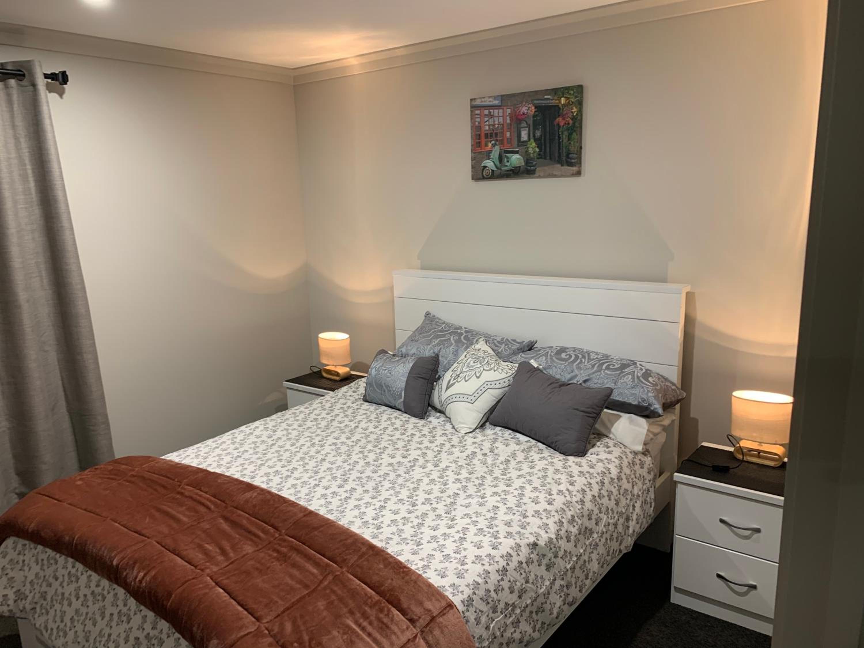Executive-style home away from home. view 3