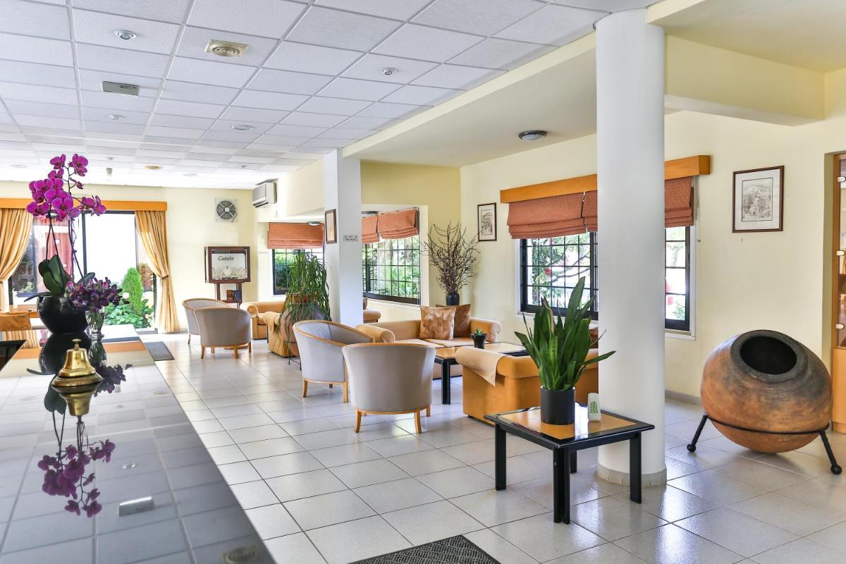 hotel reception