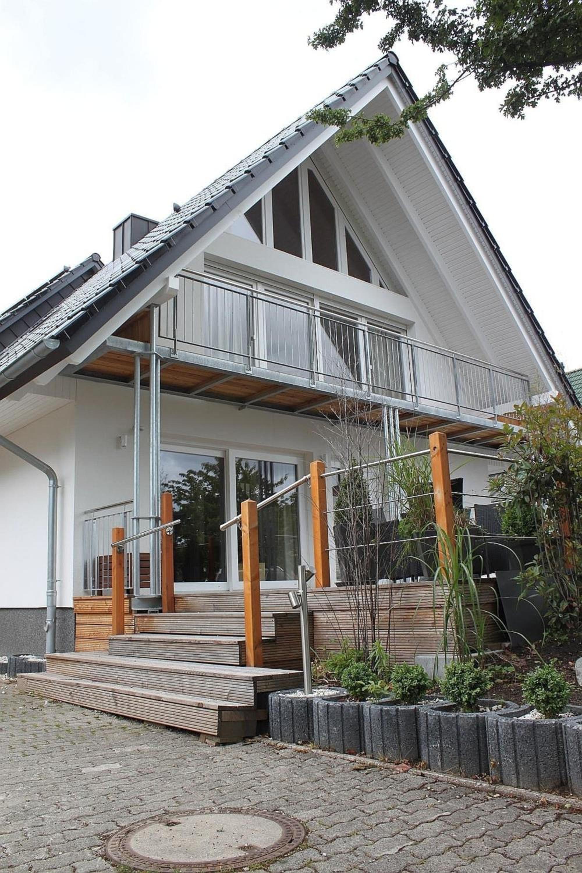 L1 - Ferienhaus Lindenstraße 1 - FERIENDOMIZIL HOLLICH