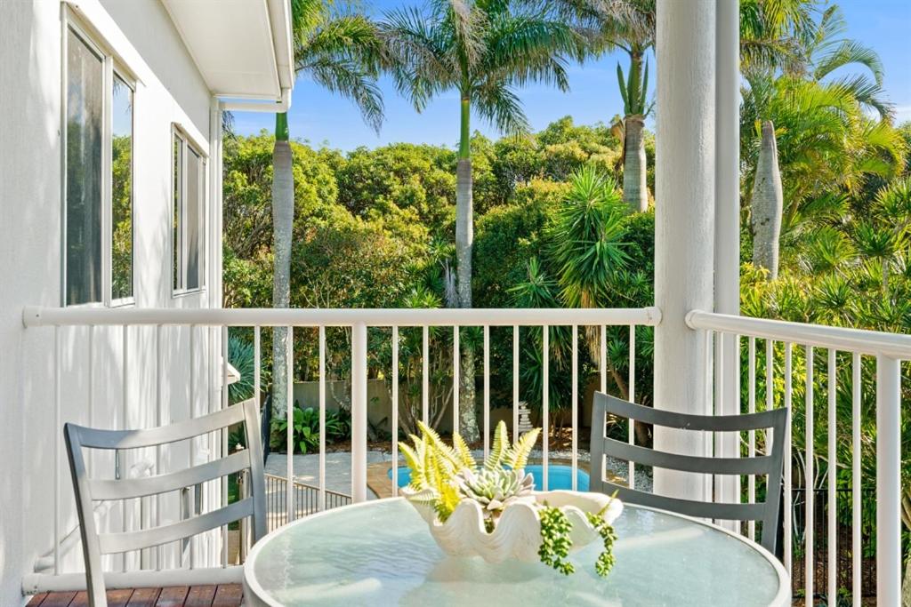 Peace within the palms, Castaways Beach