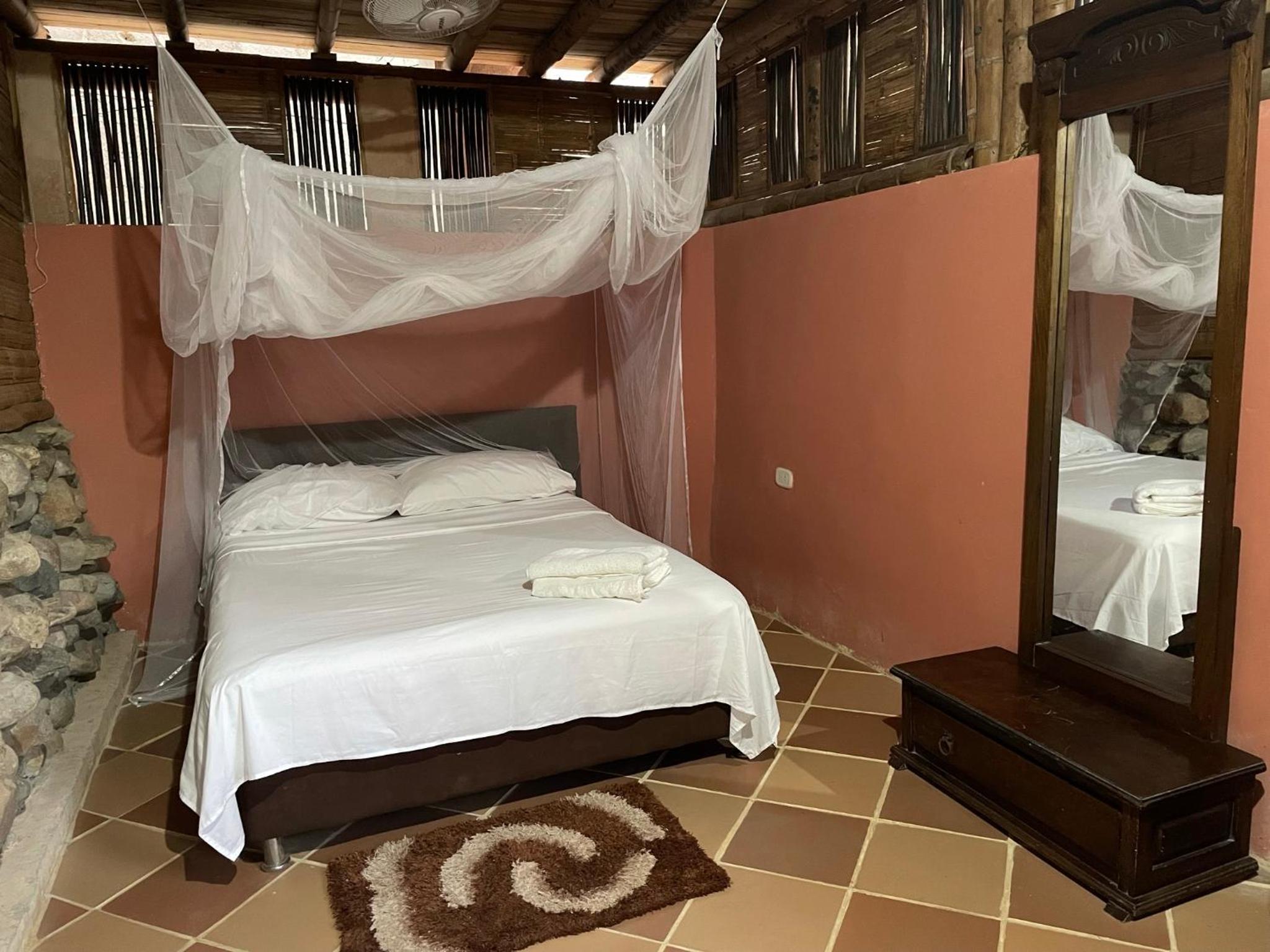 La Percha Hostal