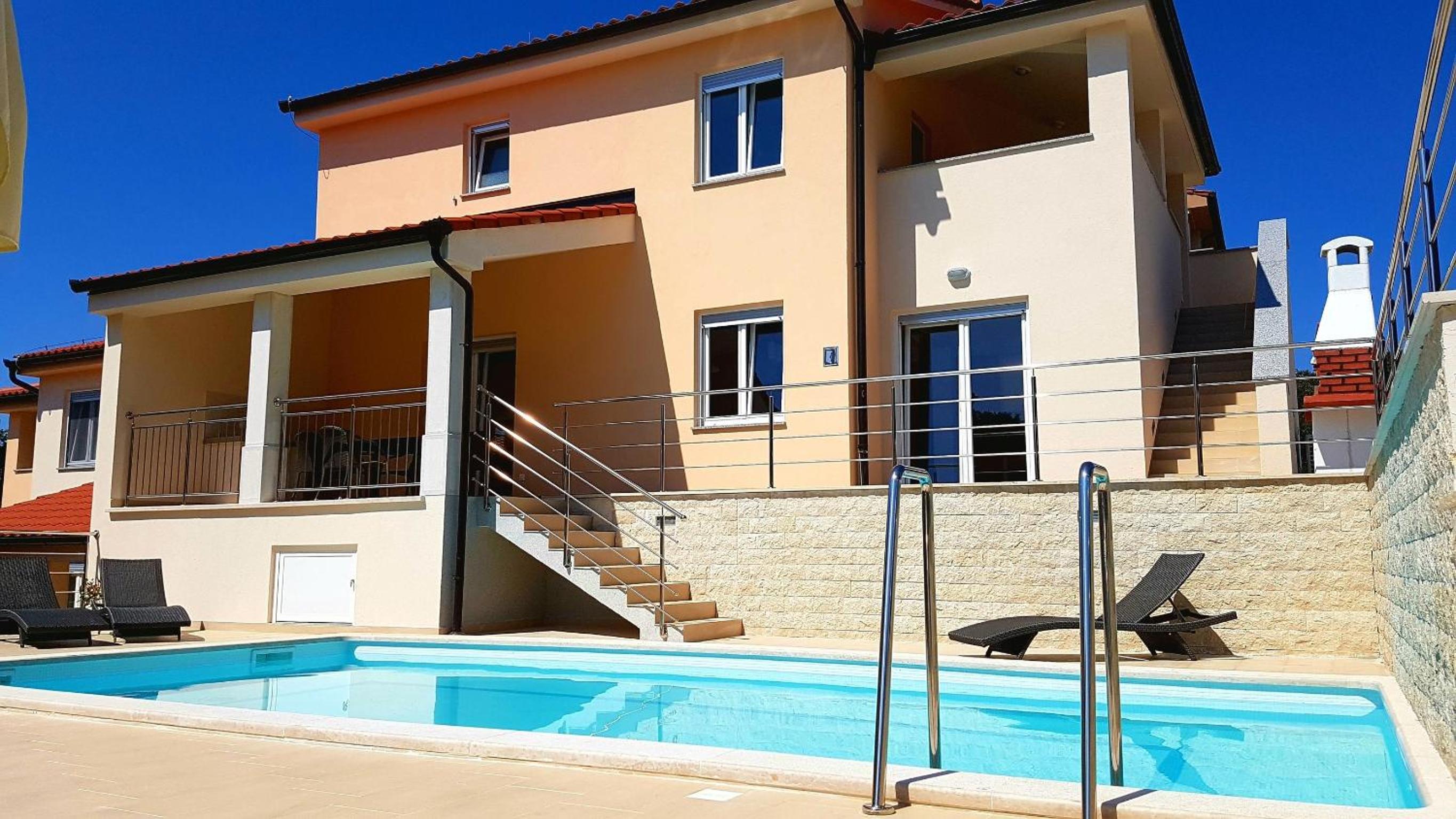 Villa Marisol mit POOL view 4