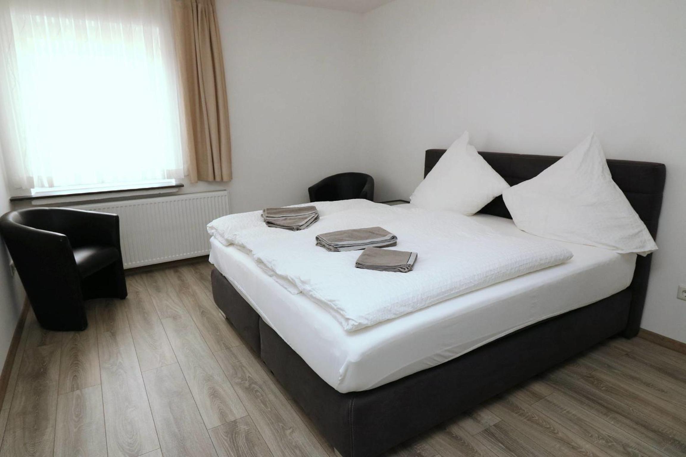 Aparthotel Kompass A 201 en Essen — hotel room
