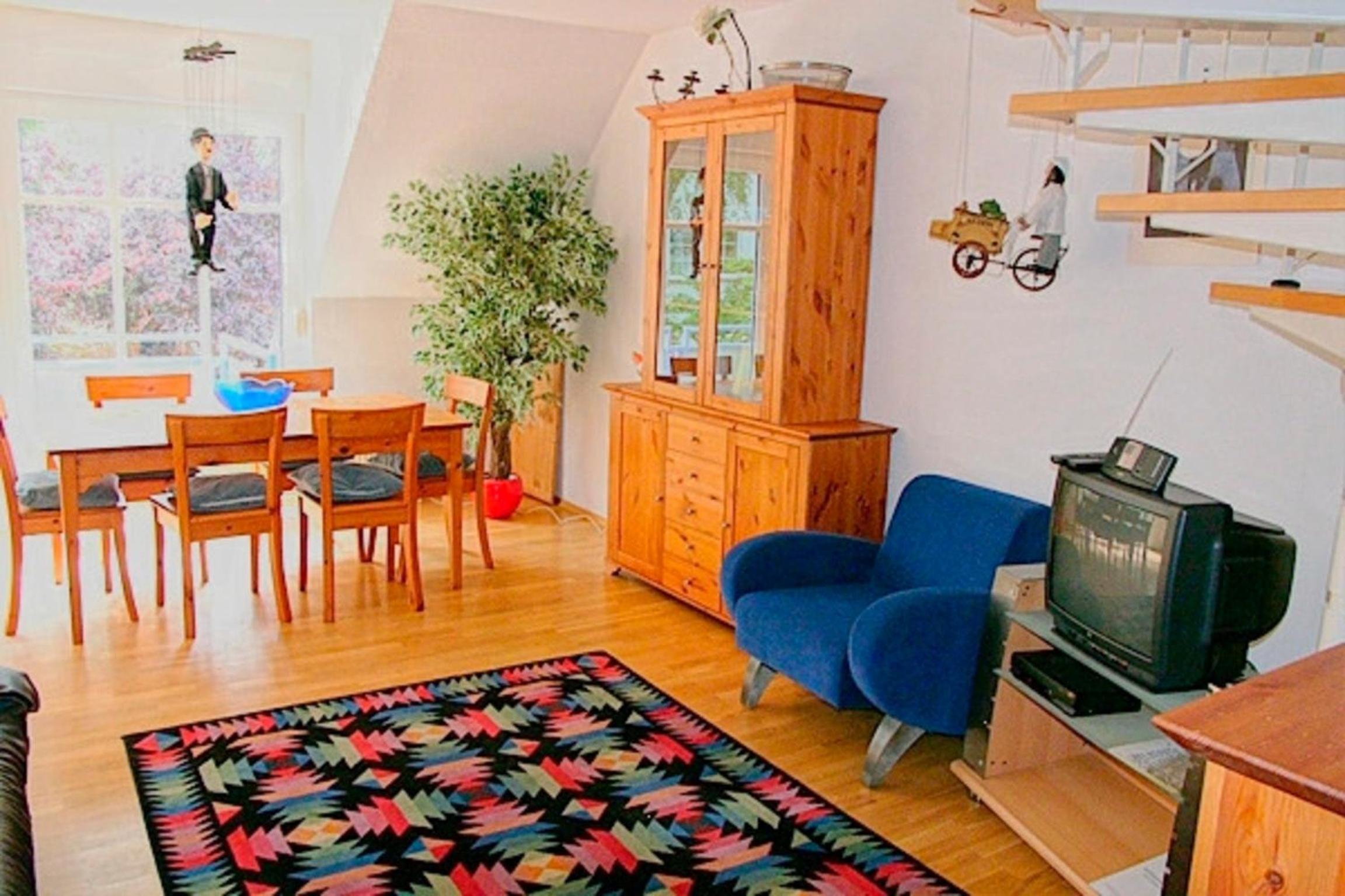 Illing, Wolfgang FW 8 view 2
