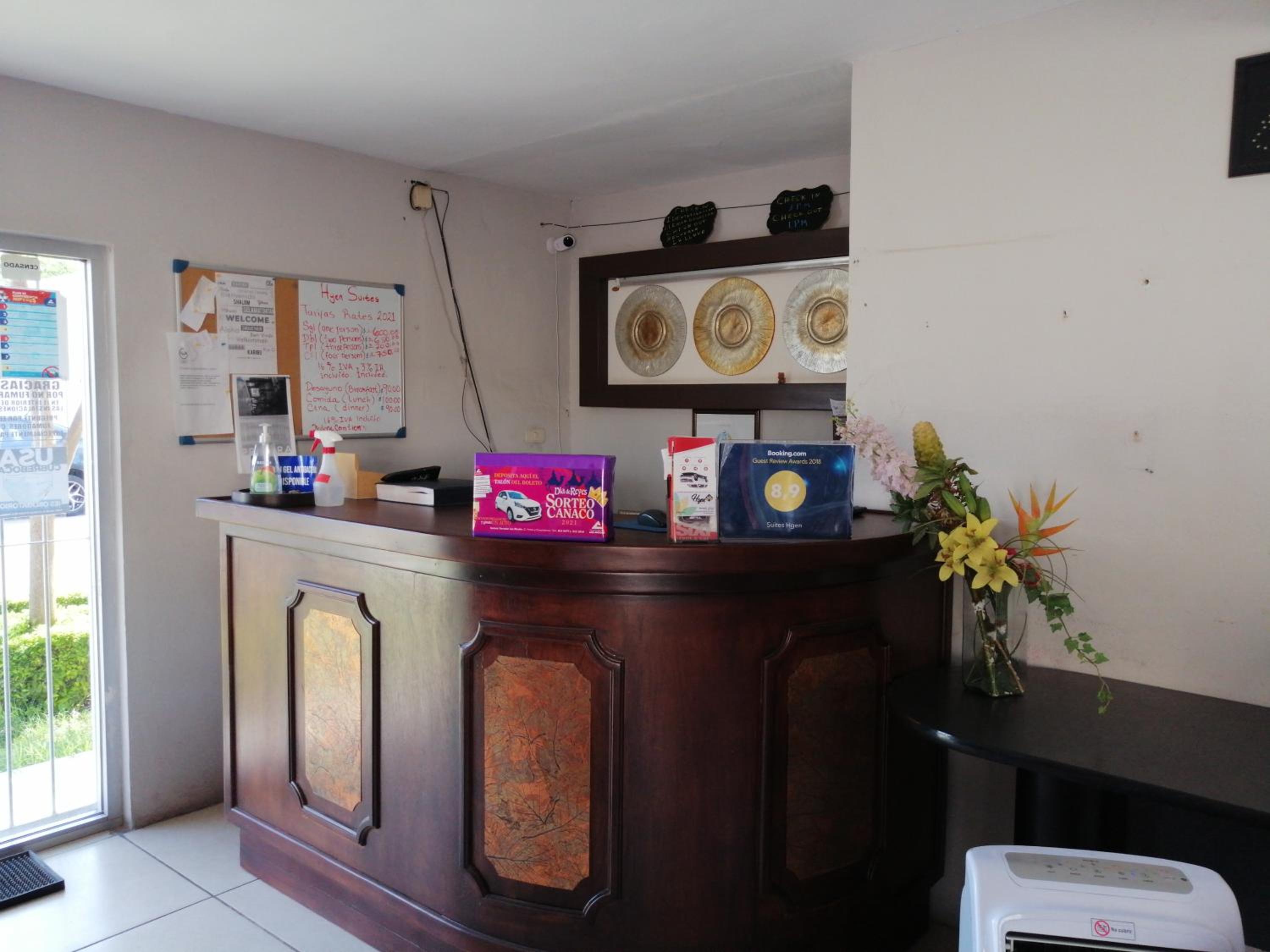 Hgen Rooms & Suites