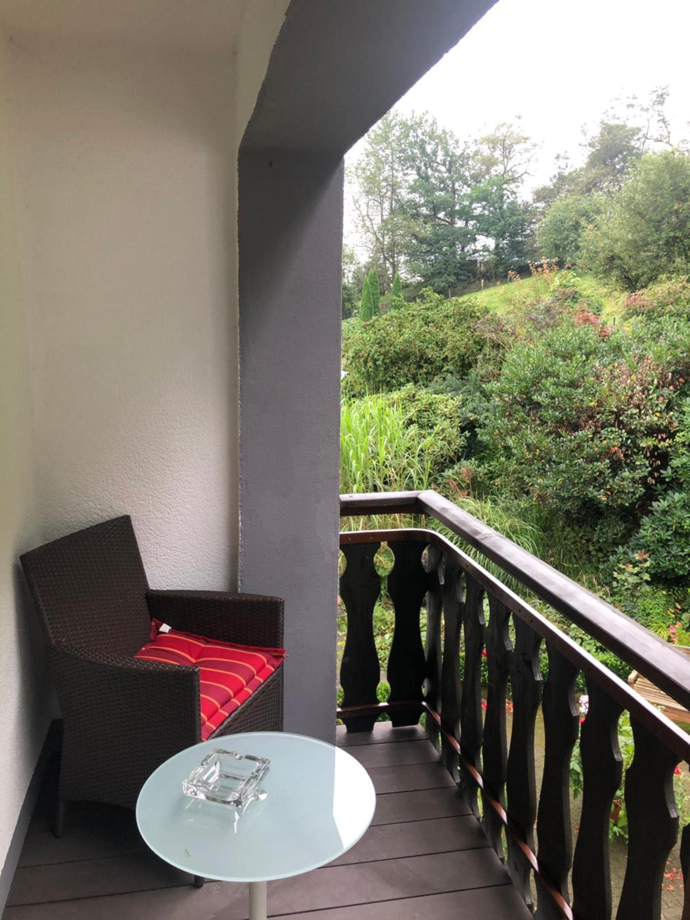 Ferienwohnung am Wald mit Garten & Hot-Tub & Alpakas