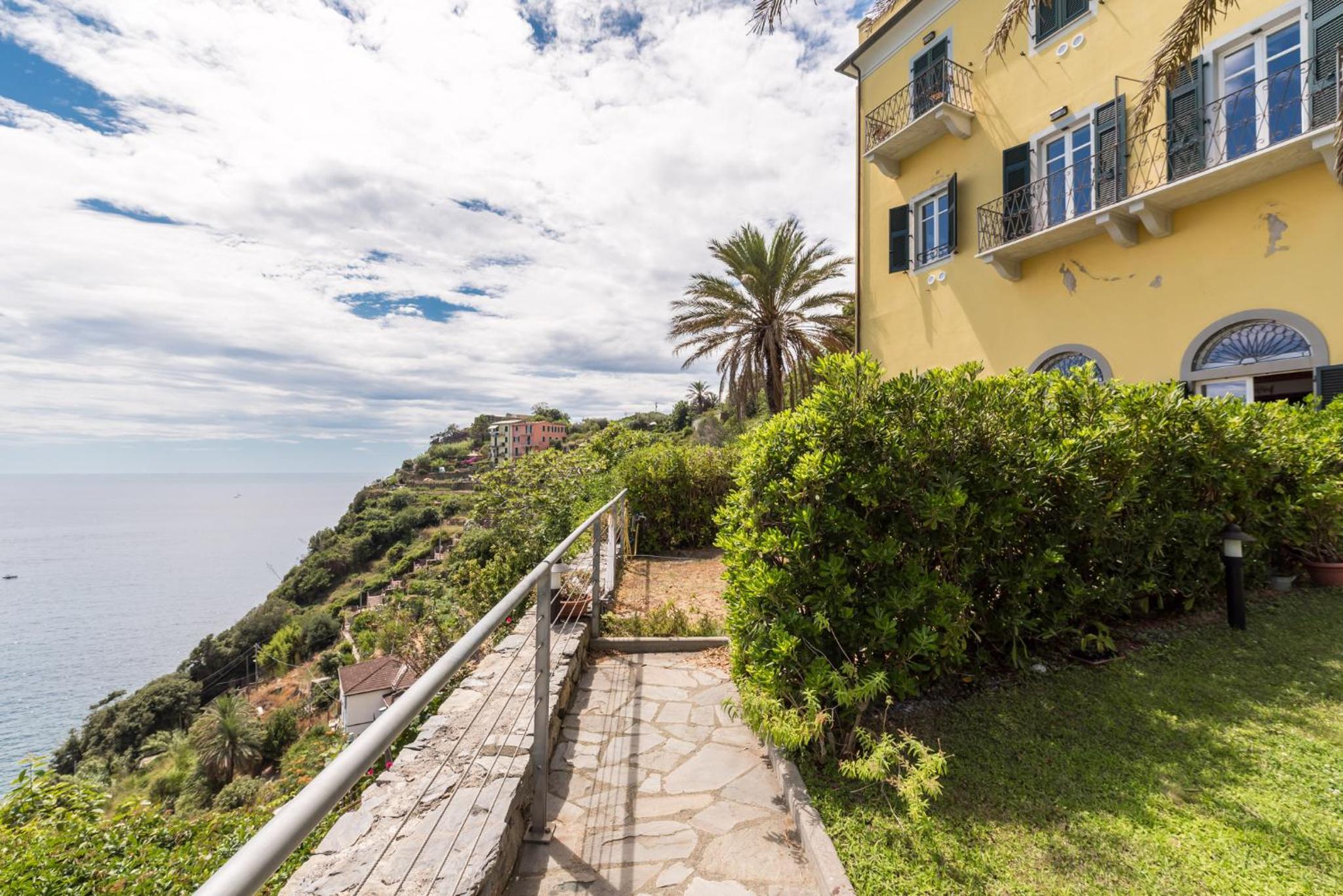Salty Sky Flat , Terre Marine