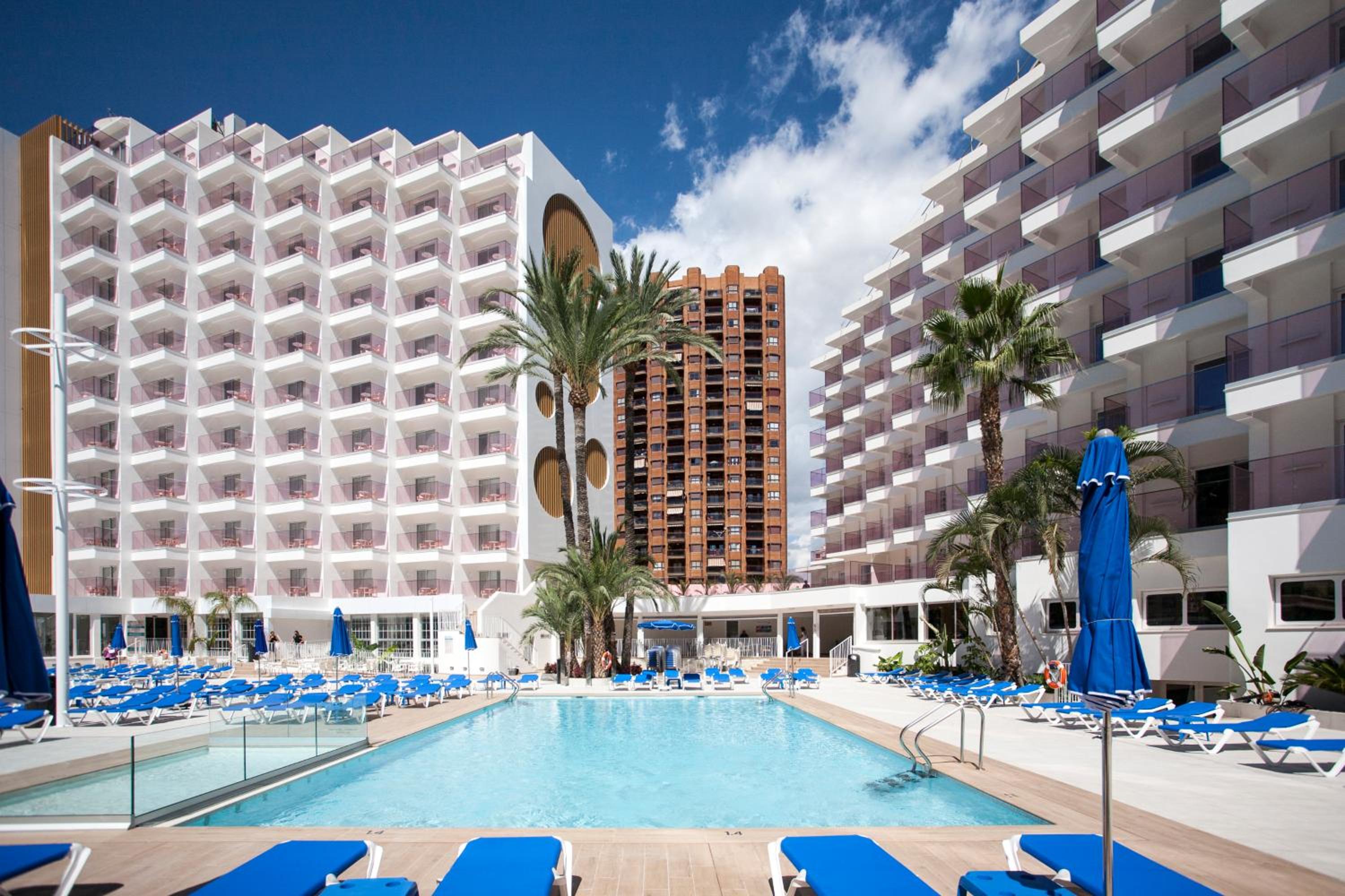 Ambassador Playa II-3