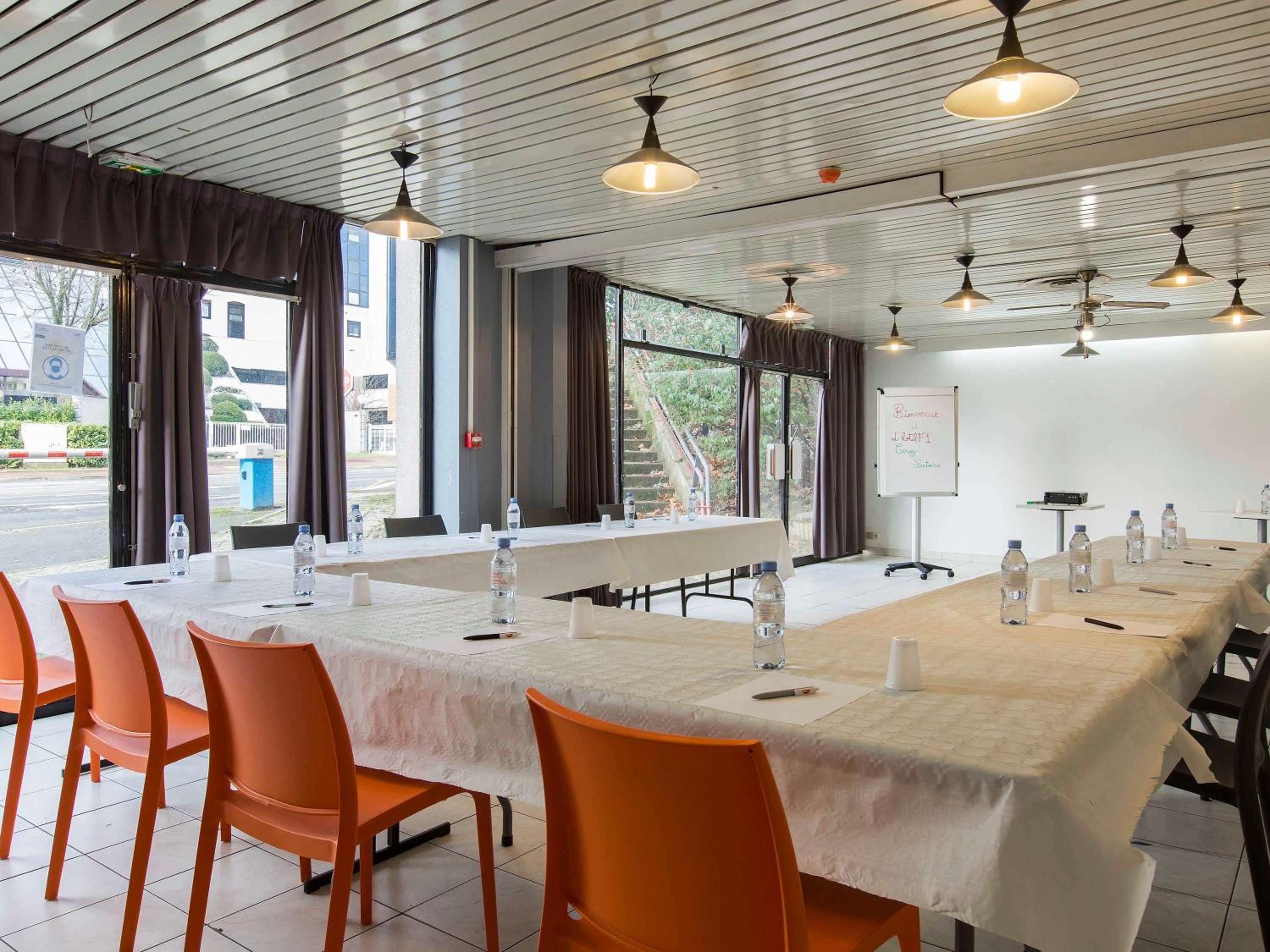 Cergy Vacations - hotelF1 Cergy - Property Image 36