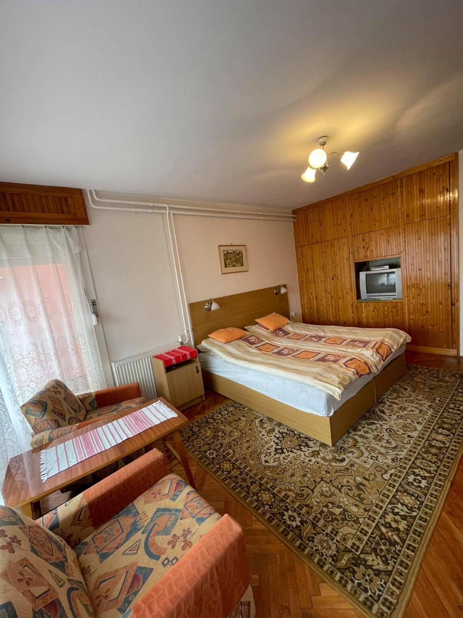 Körmendi Apartman view 2