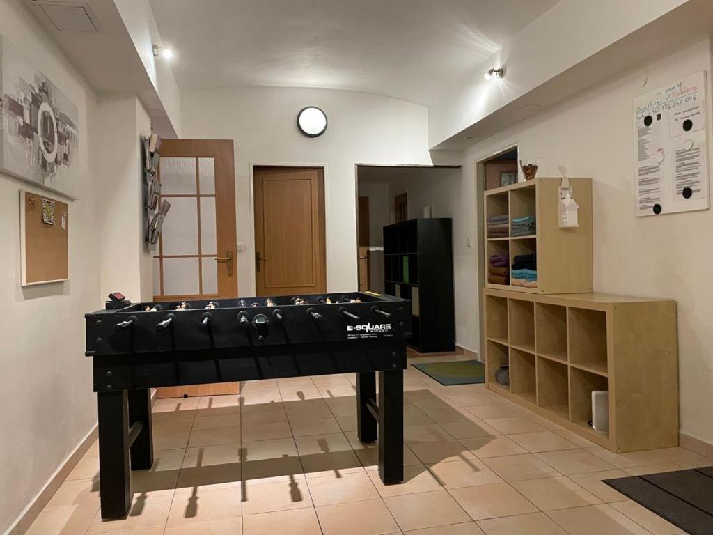 Big Homebase with Billardtable