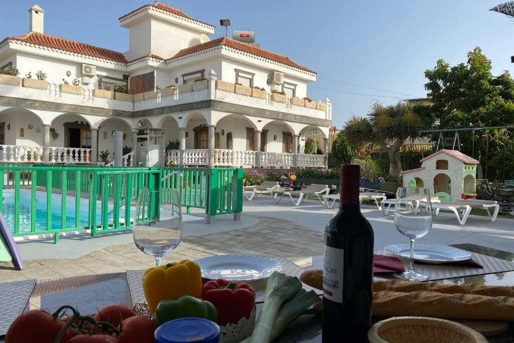 2 apartments with private heated pool view 5