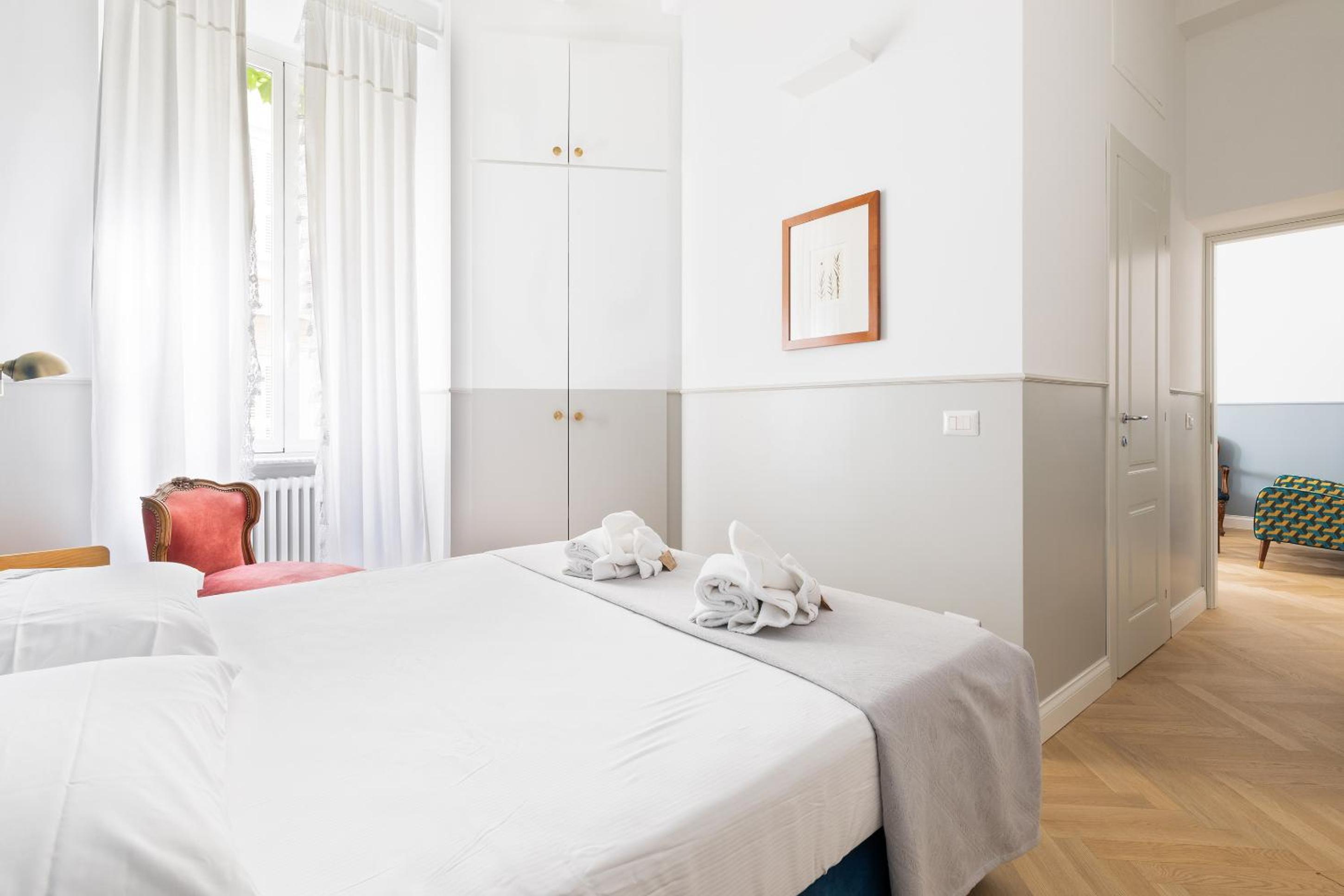 Rome As You Feel - Iconic Monti Design Apartment