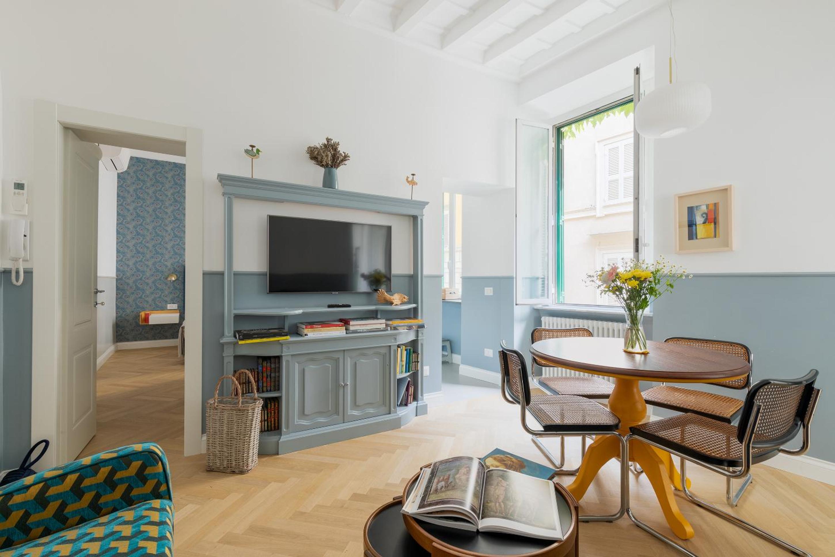 Rome As You Feel - Iconic Monti Design Apartment