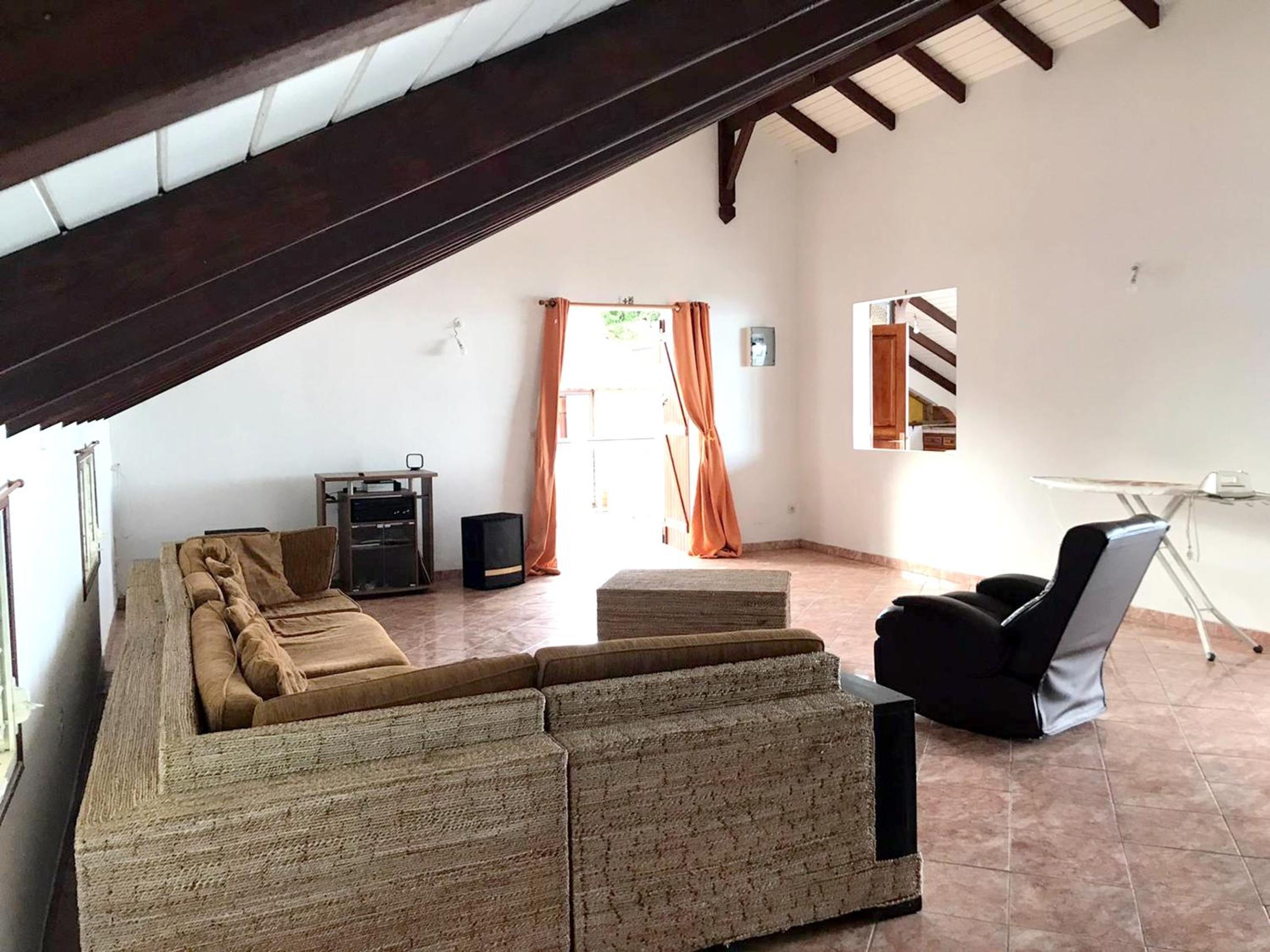 Maison charmante Pointe-Noire, vue mer view 5