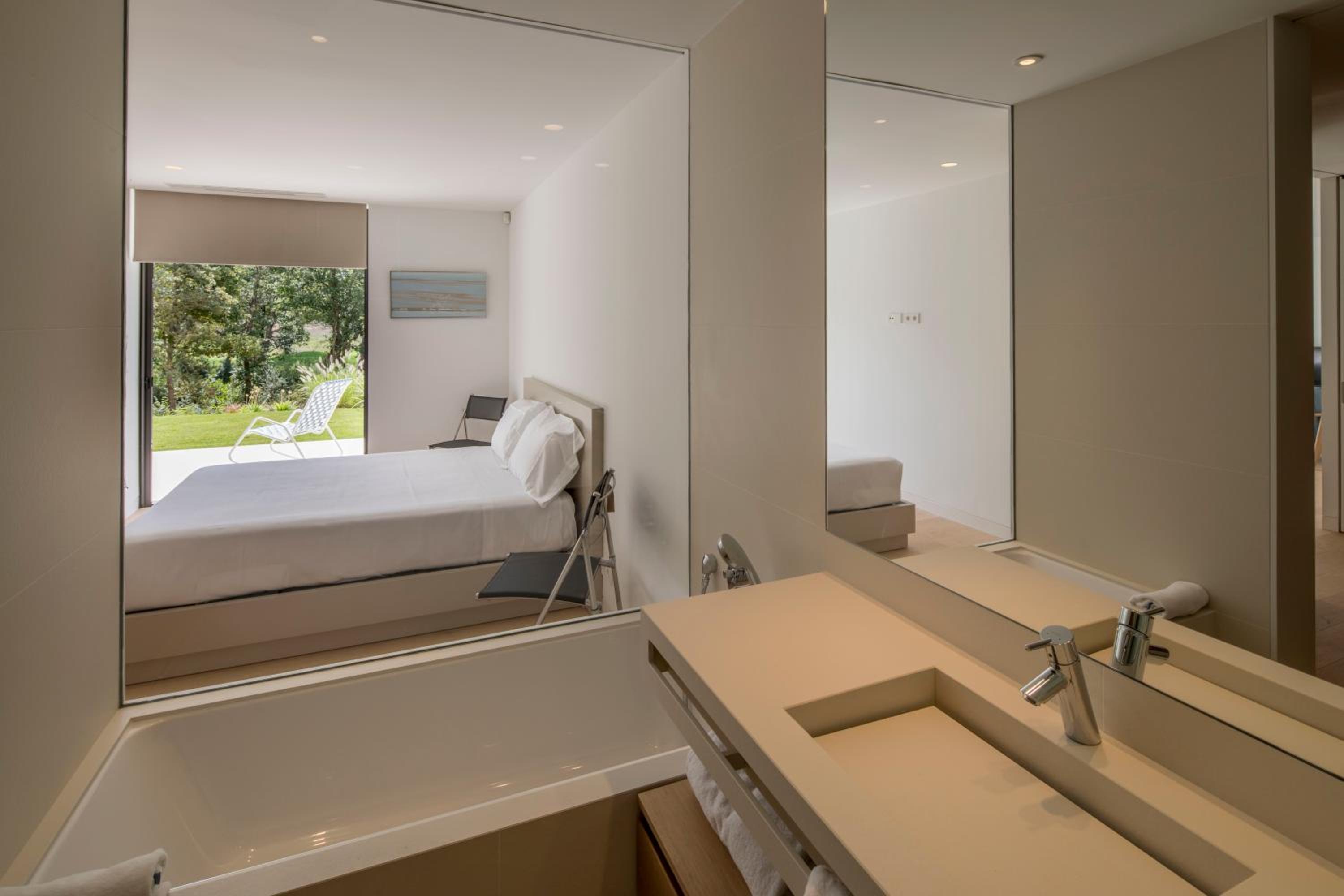 Holiday Rentals at Camiral, a Quinta do Lago Resort