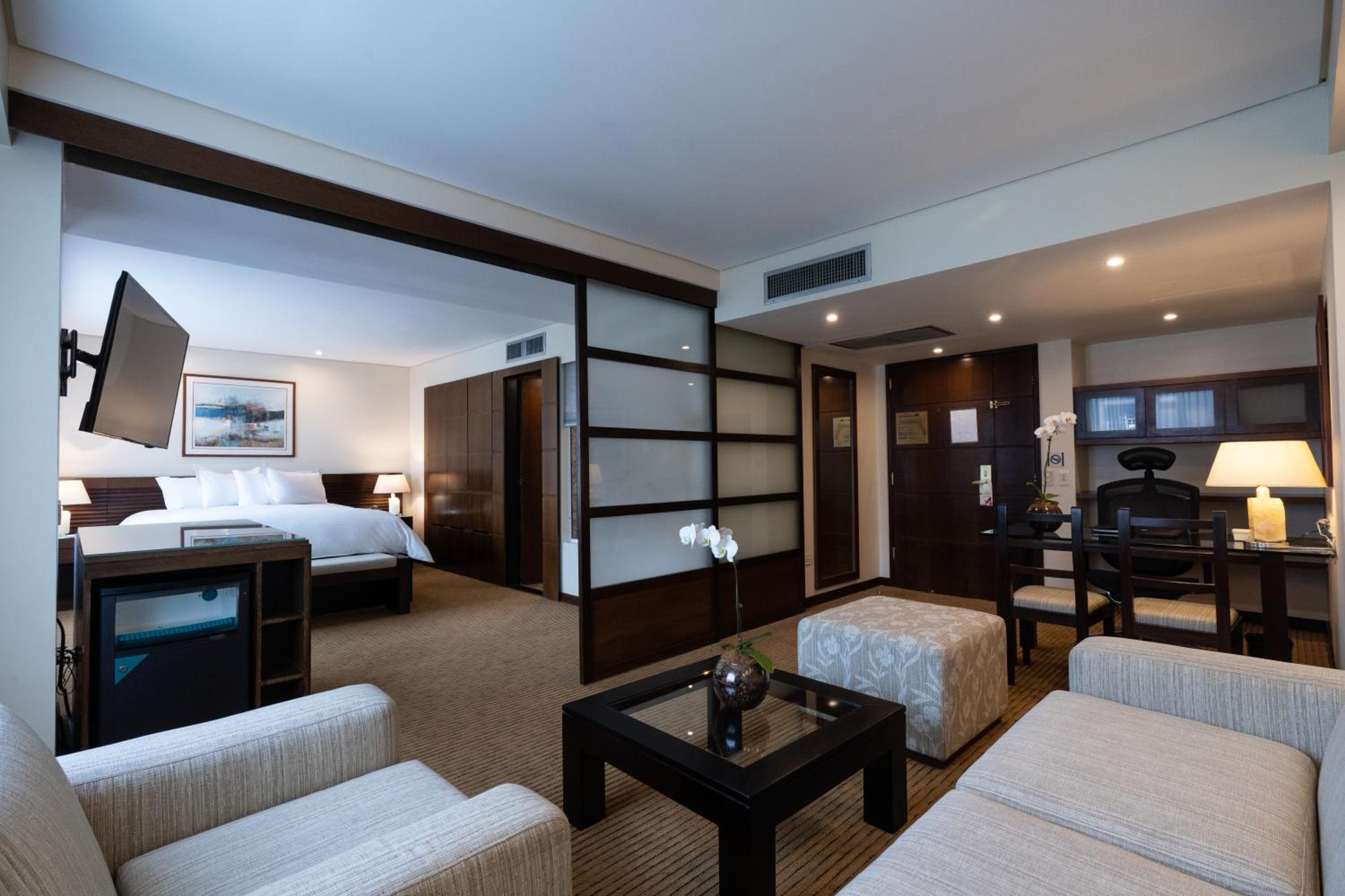 Caracas Vacations - Eurobuilding Hotel  Suites Caracas - Property Image 16