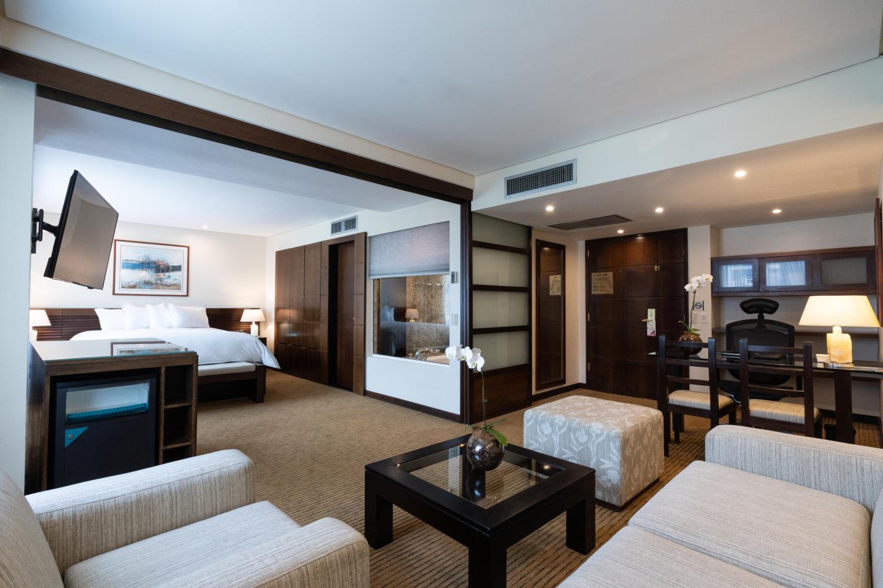 Caracas Vacations - Eurobuilding Hotel  Suites Caracas - Property Image 14