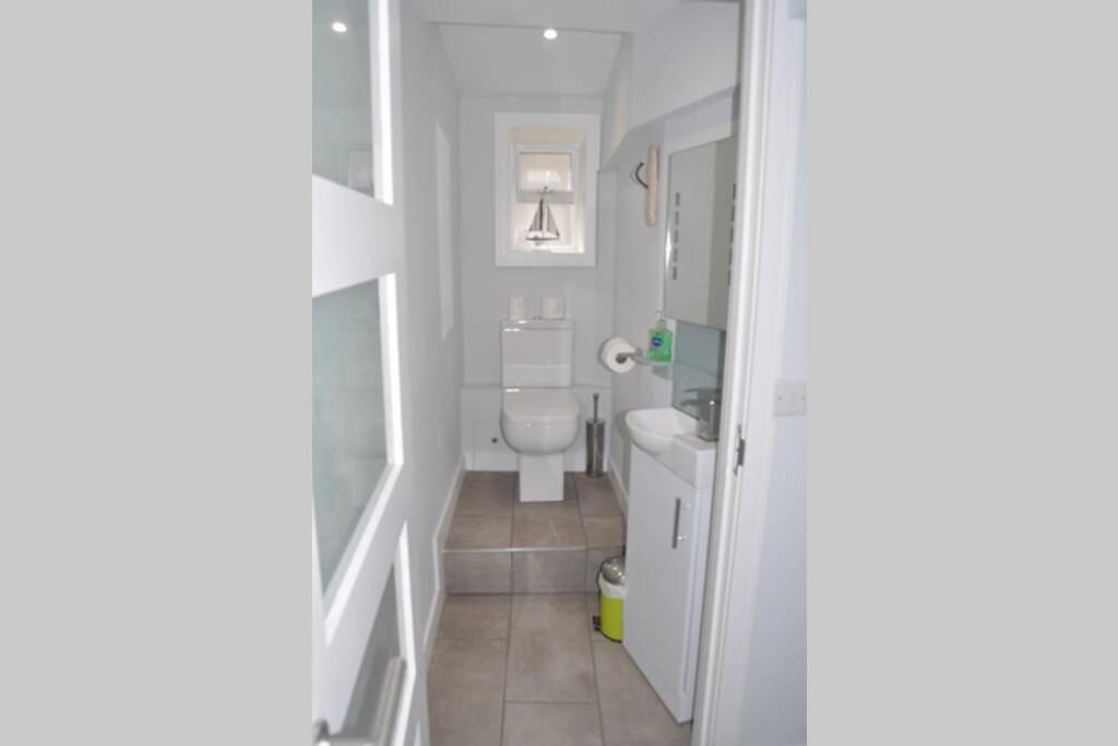 Luxury dog friendly home in Brixham harbour with sea views and free parking view 5