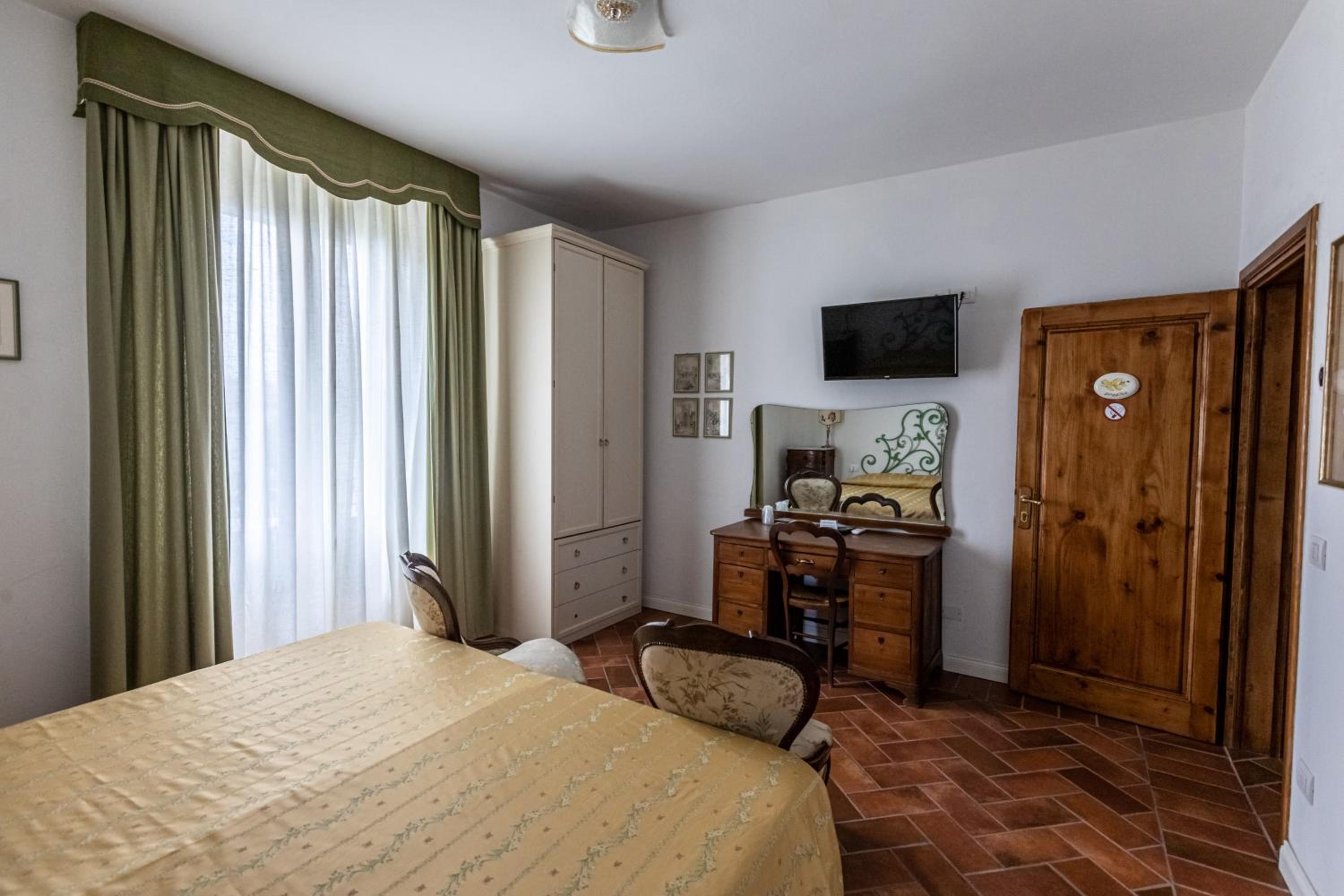 La Locanda di Adele - Il Giardinetto B&B