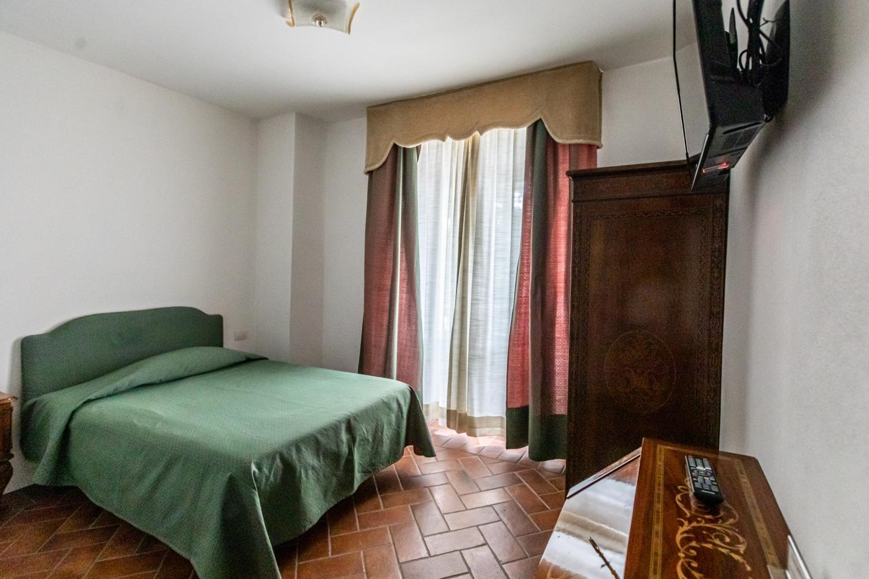 La Locanda di Adele - Il Giardinetto B&B