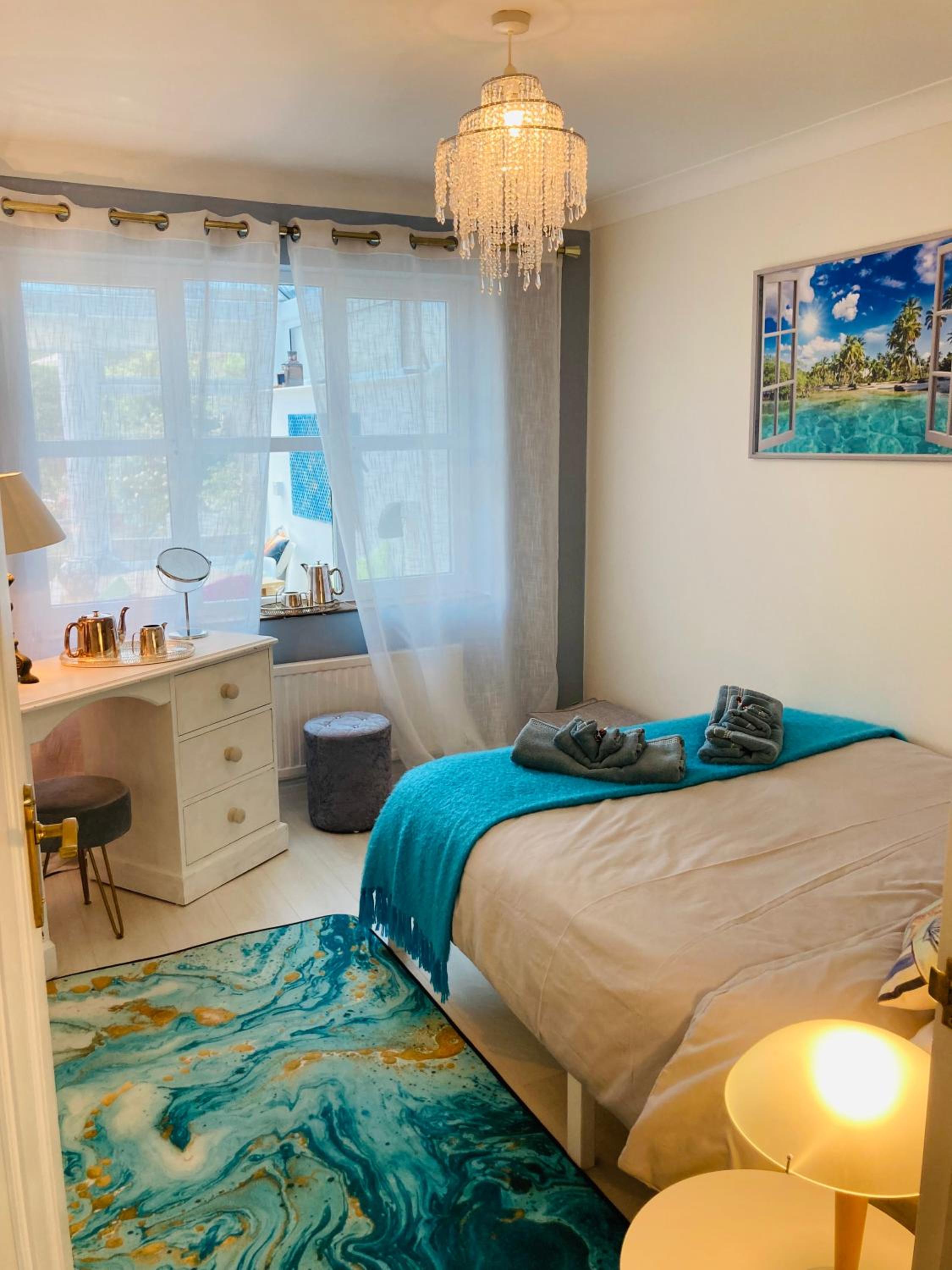 Stunning Seafront House with garden and private parking view 2