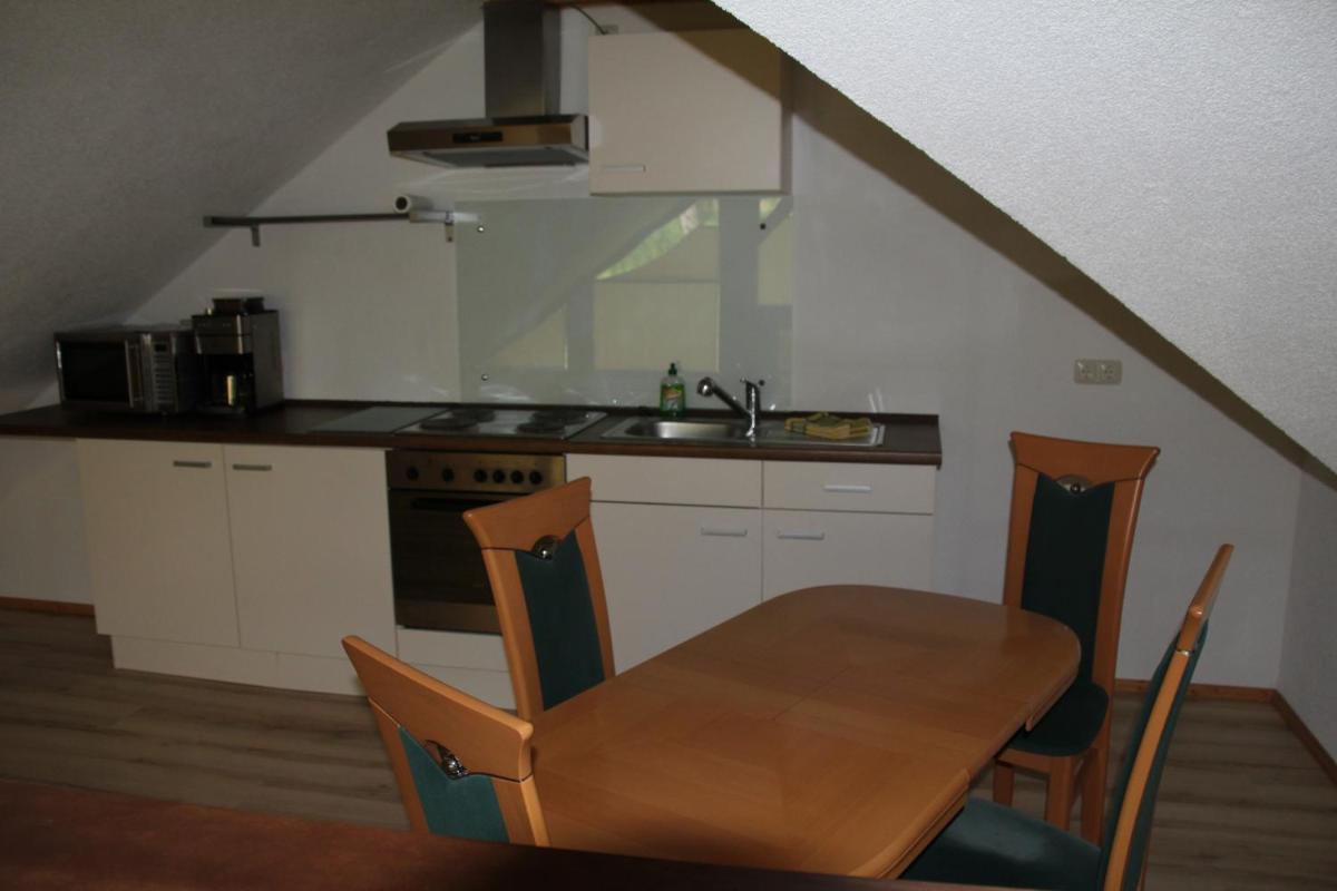 Ferienwohnung mit Balkon - Property Image 3