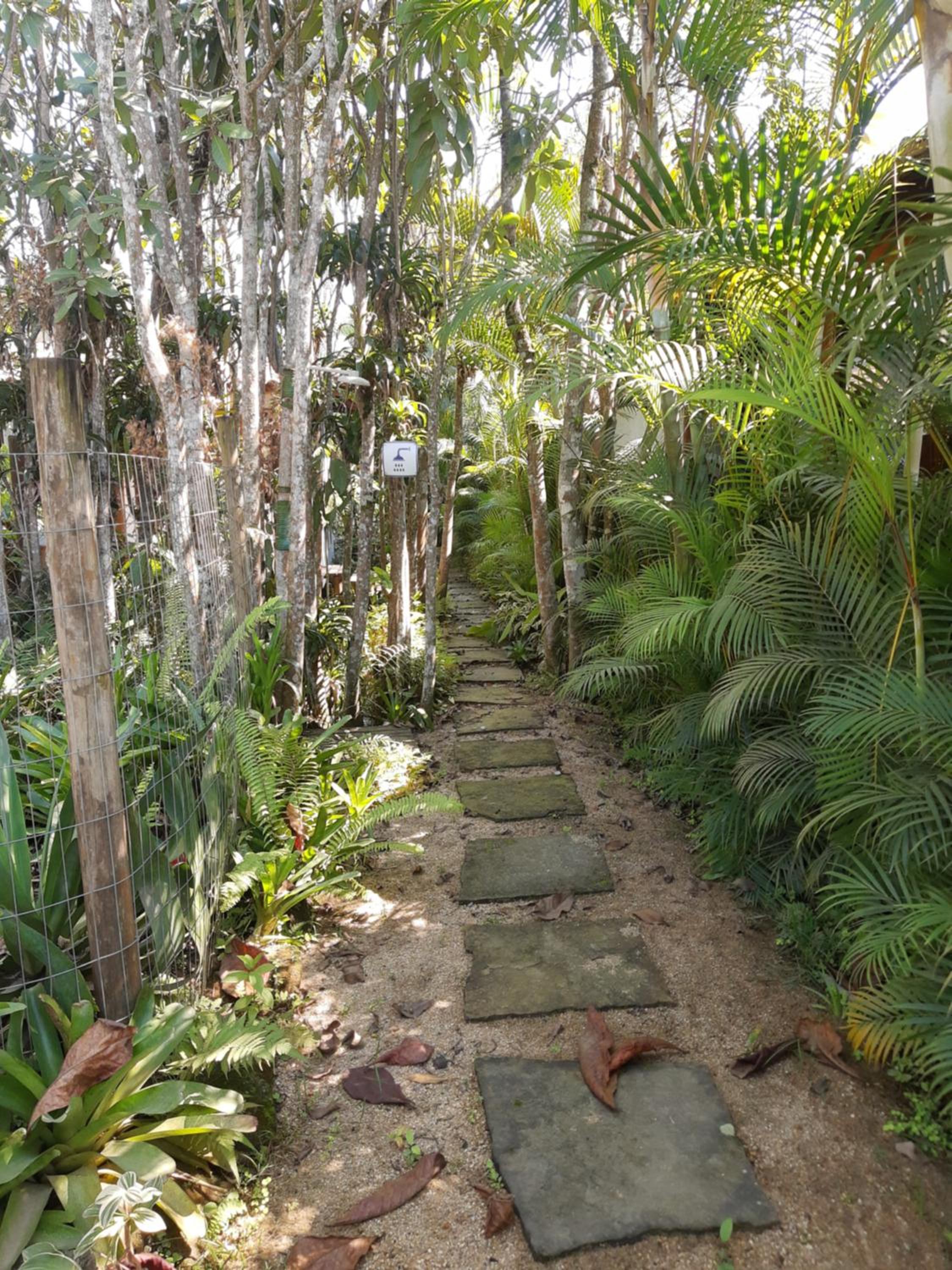 Casa Jardim Bangalos