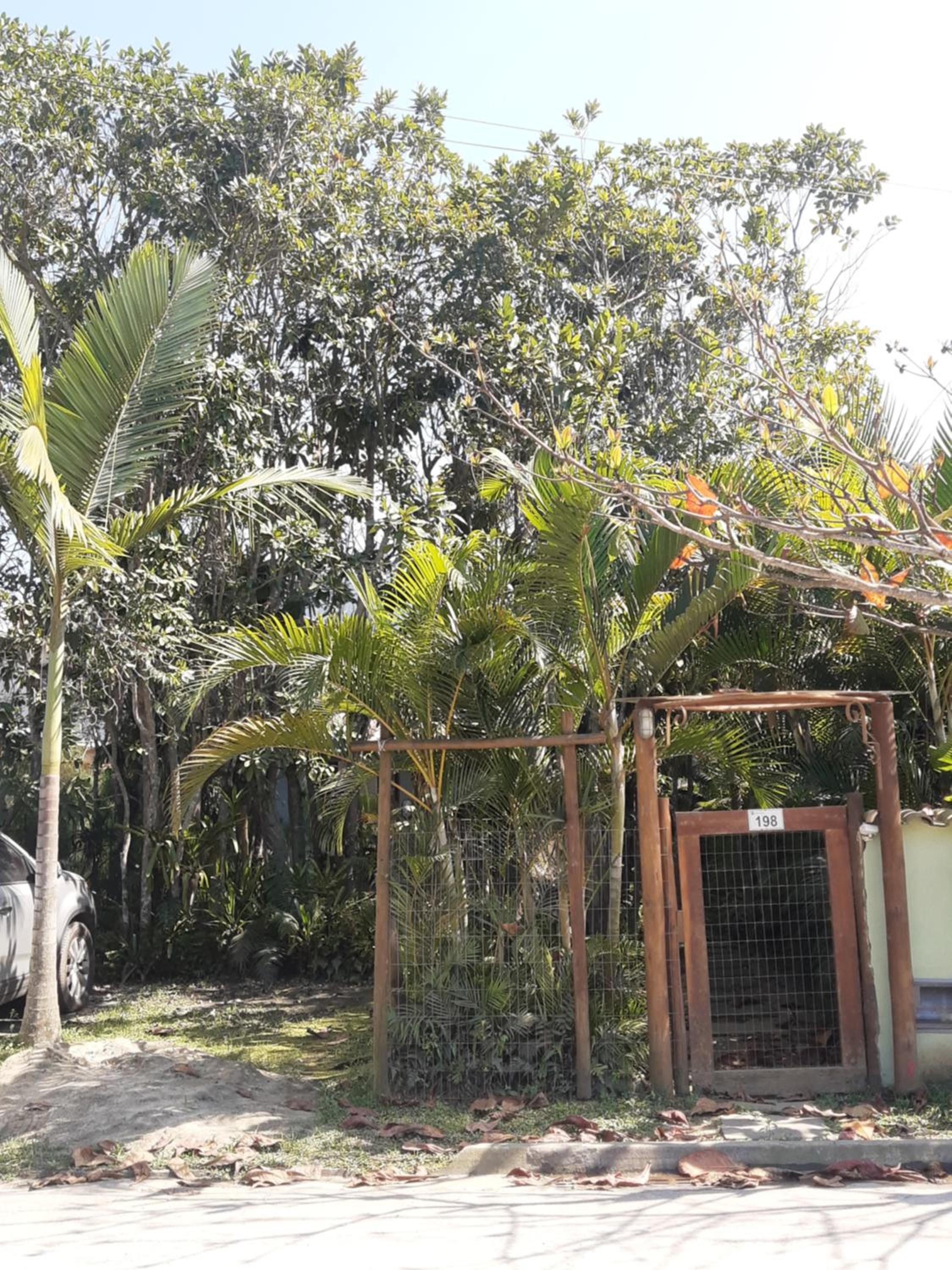 Casa Jardim Bangalos