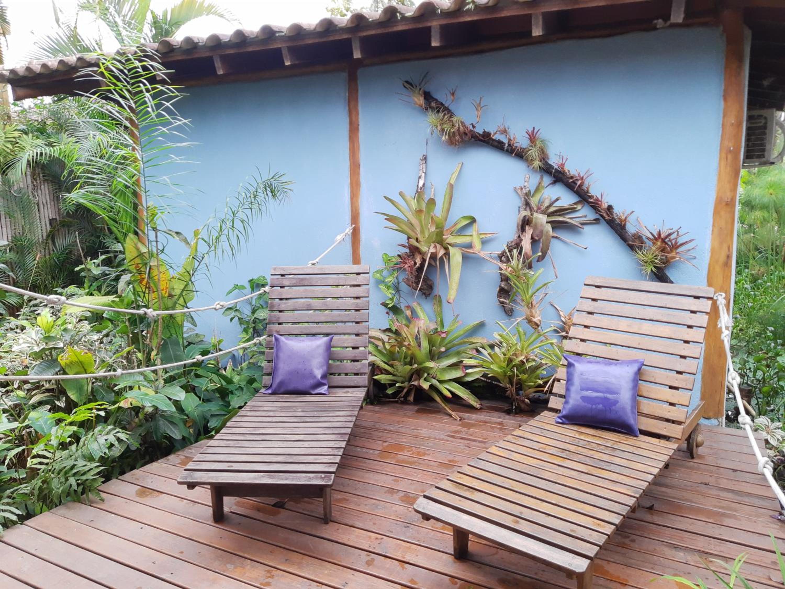 Casa Jardim Bangalos