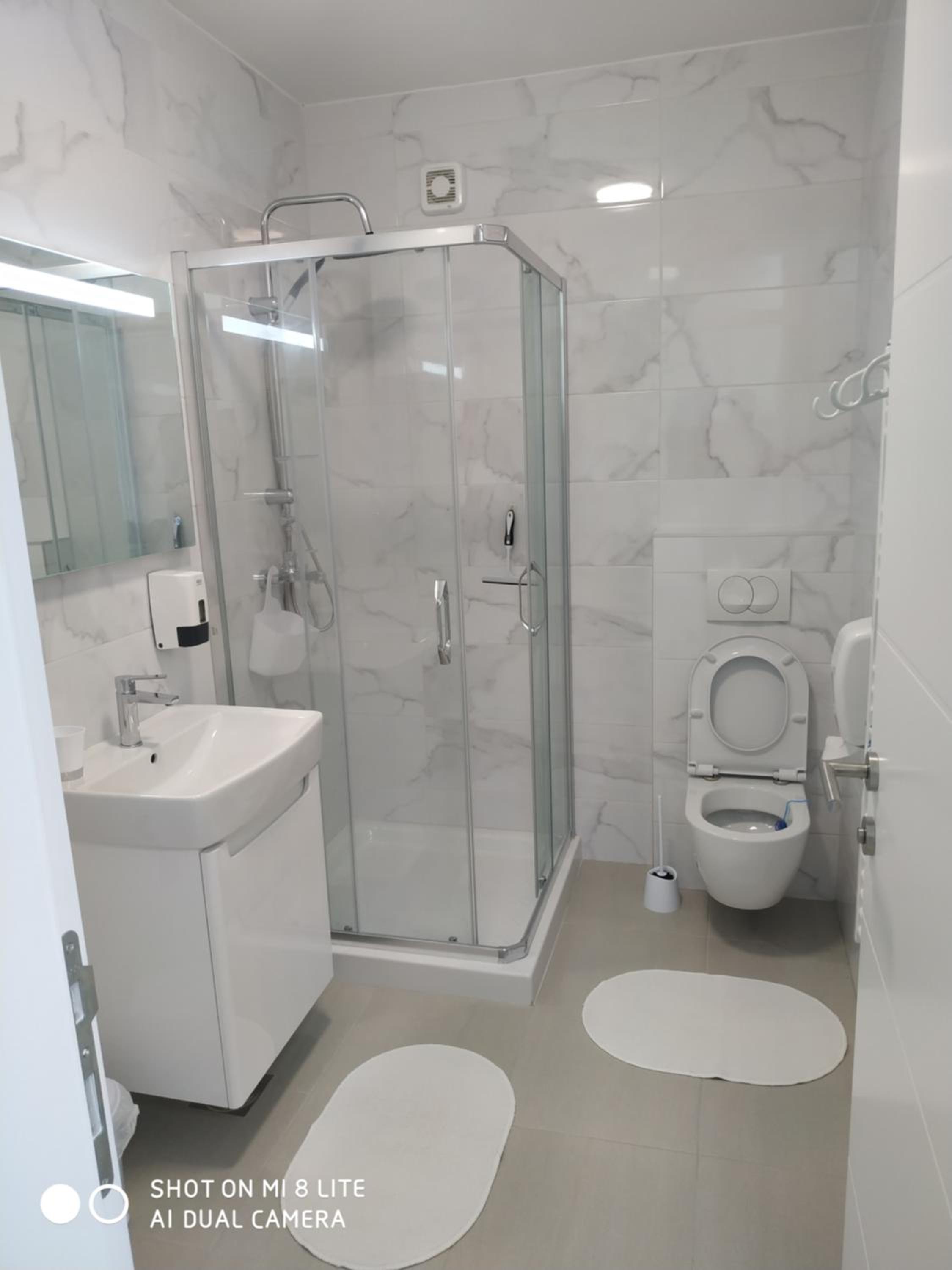 Apartment M & N