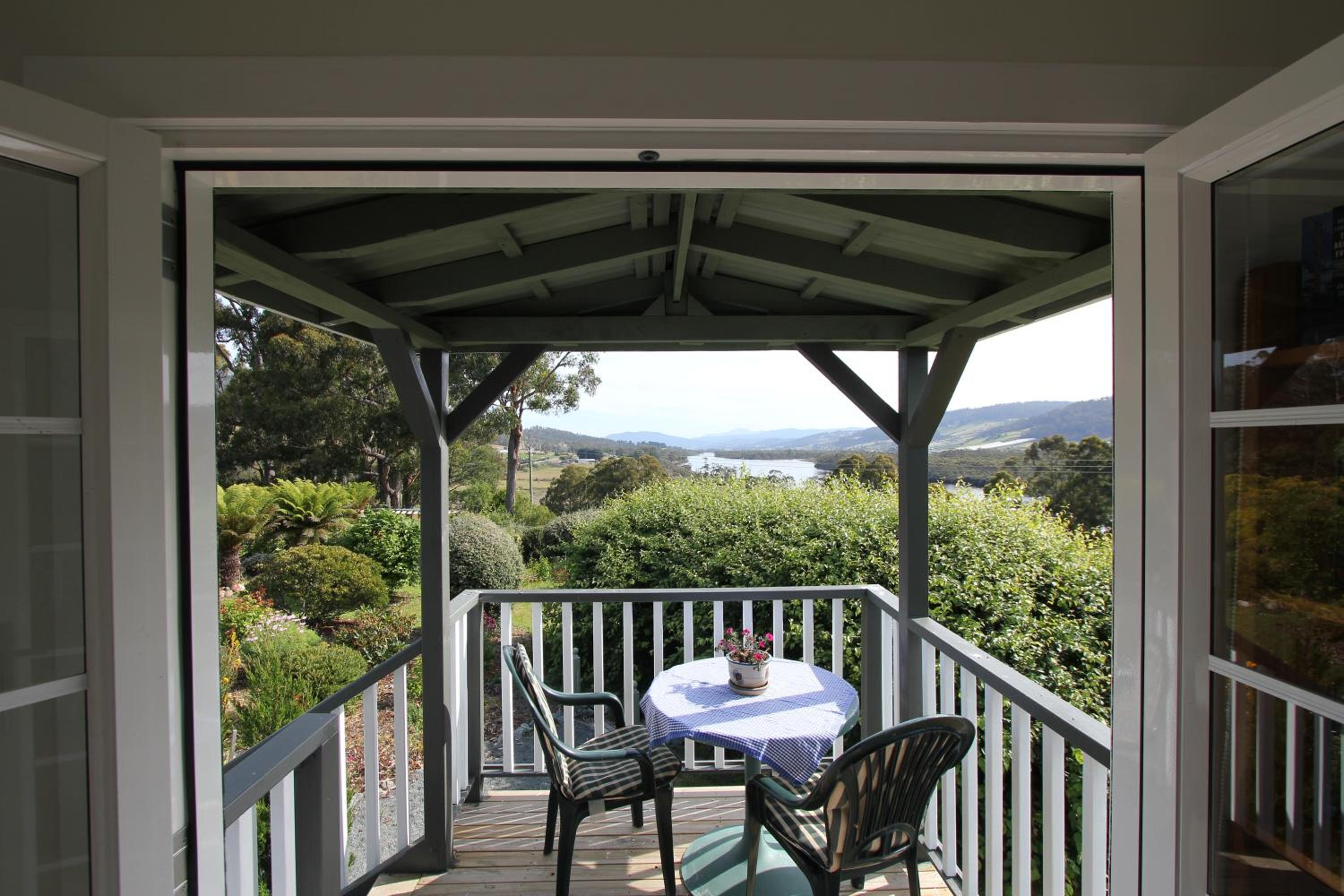 Hillside Bed and Breakfast