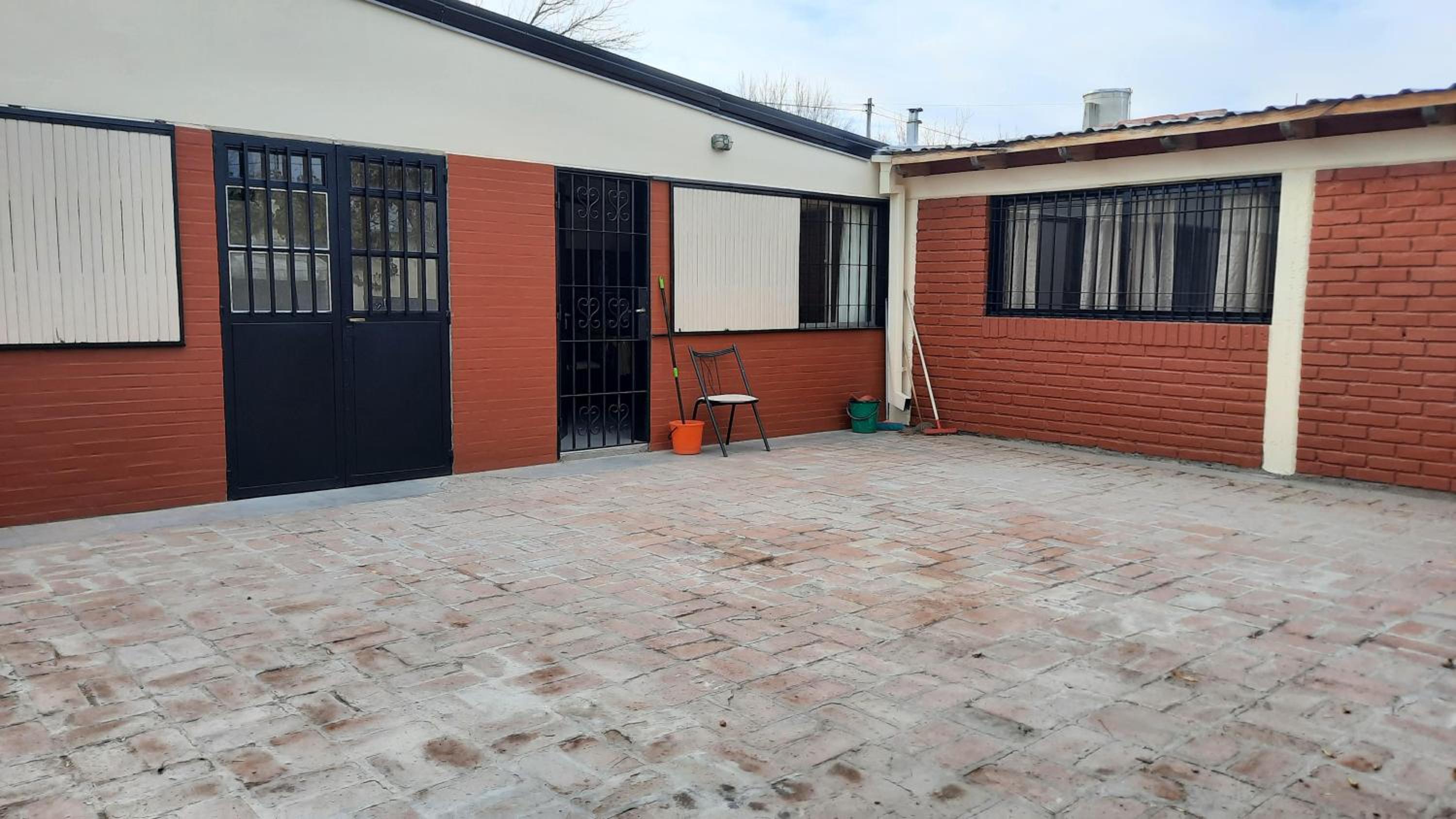 Casa Las Cinco Rosas