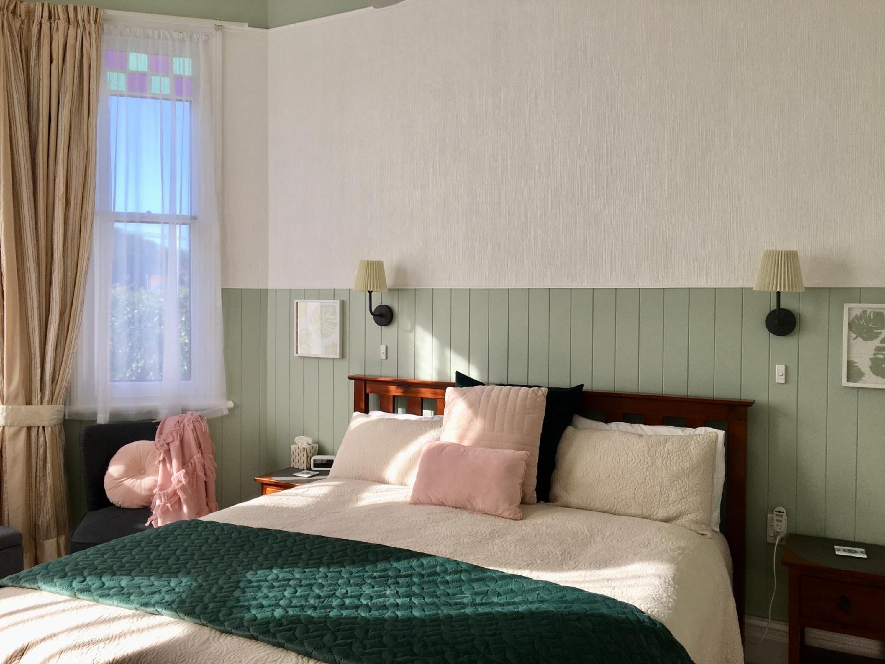 Chelsea House Bed & Breakfast