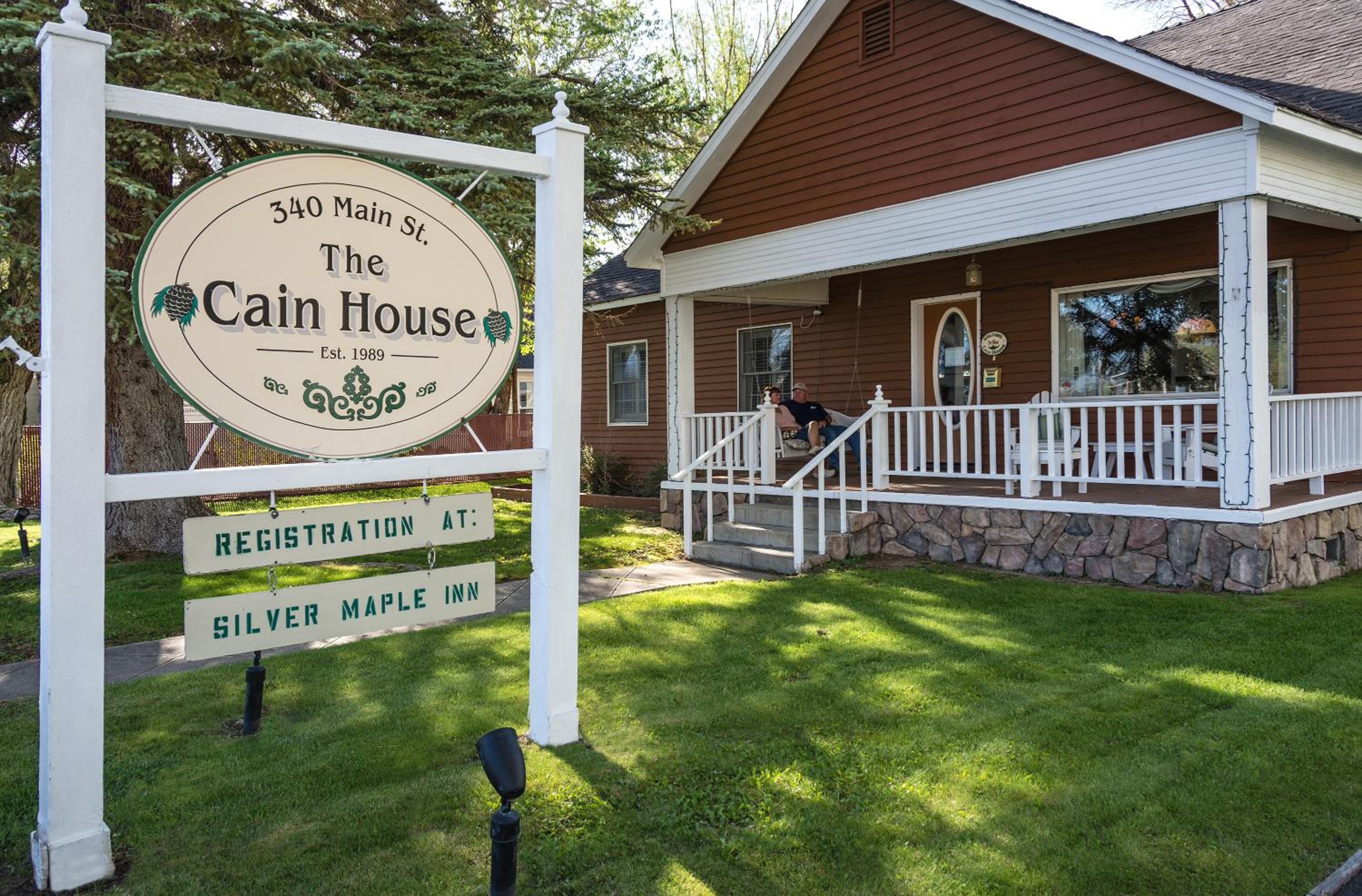 Silver Maple Inn