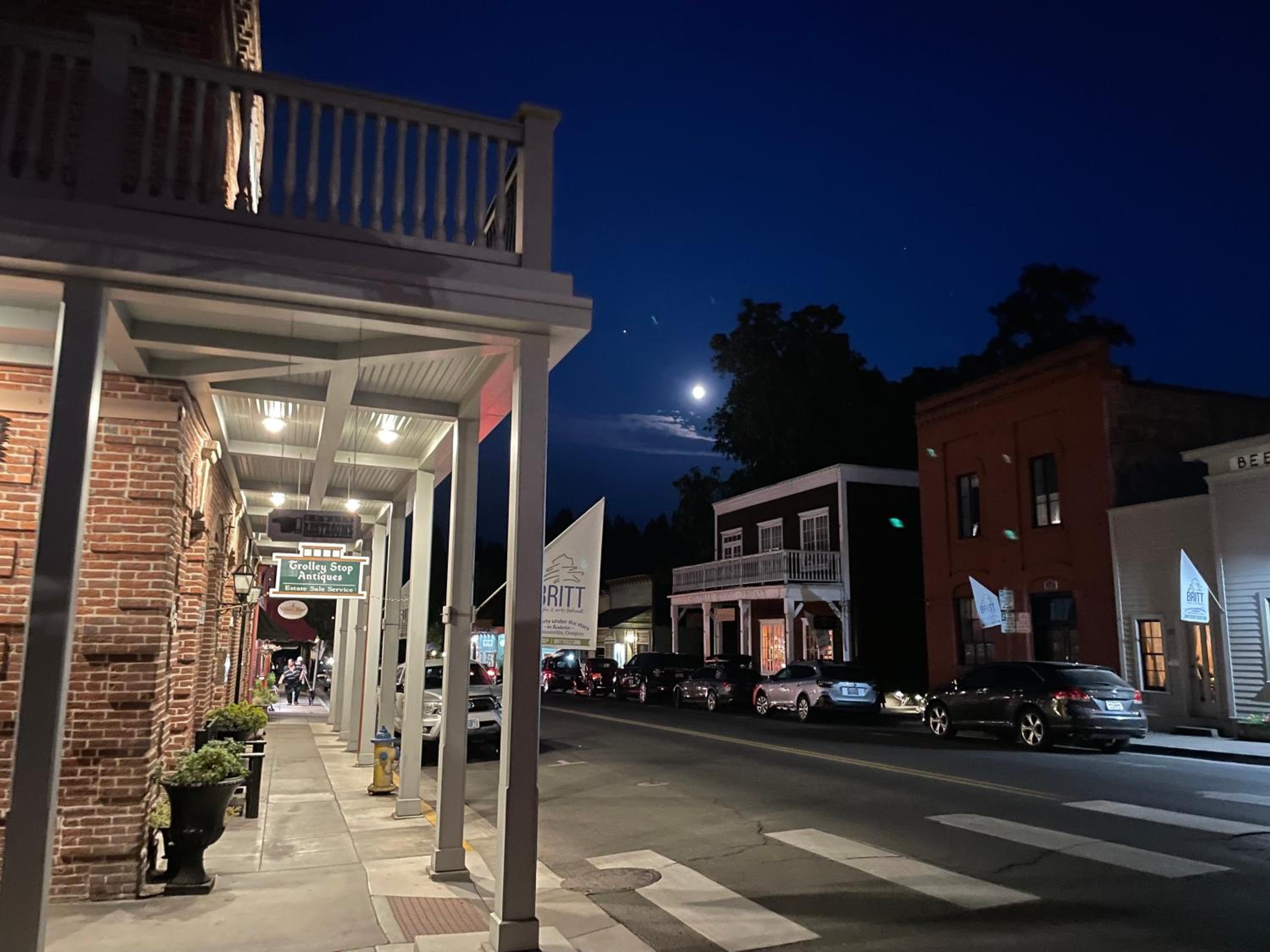 Jacksonville Vacations - McCully House Inn - Property Image 39