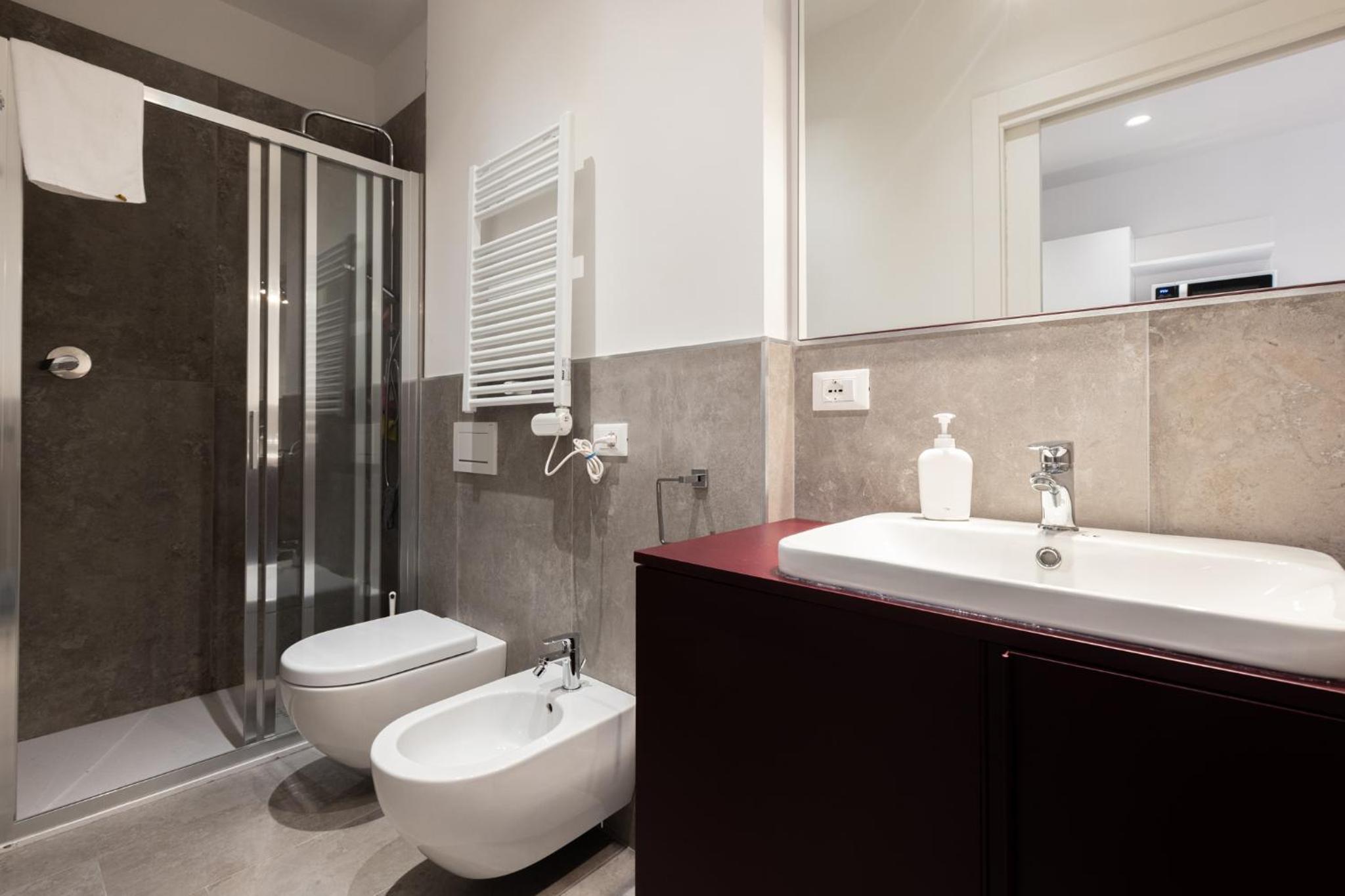 Goito 3, Bologna by Short Holidays view 5