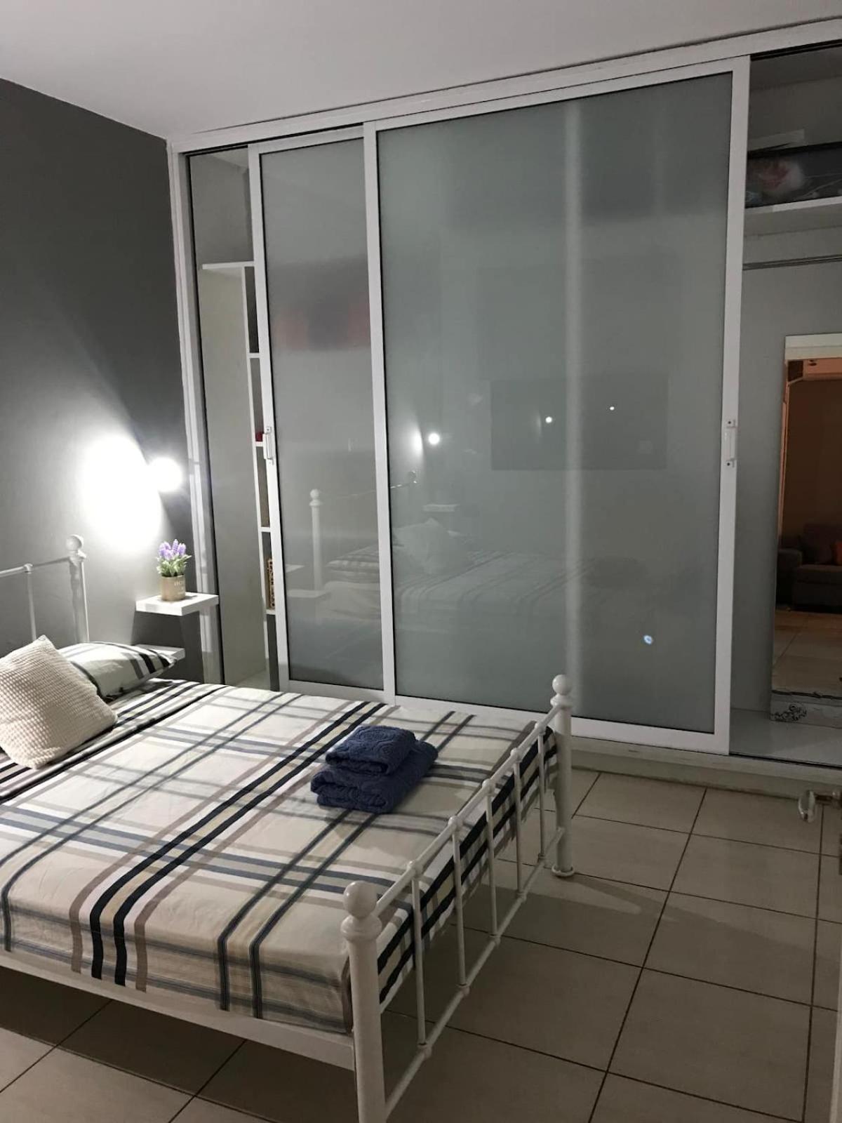 Cozy 1 bedroom apartment close to the beach