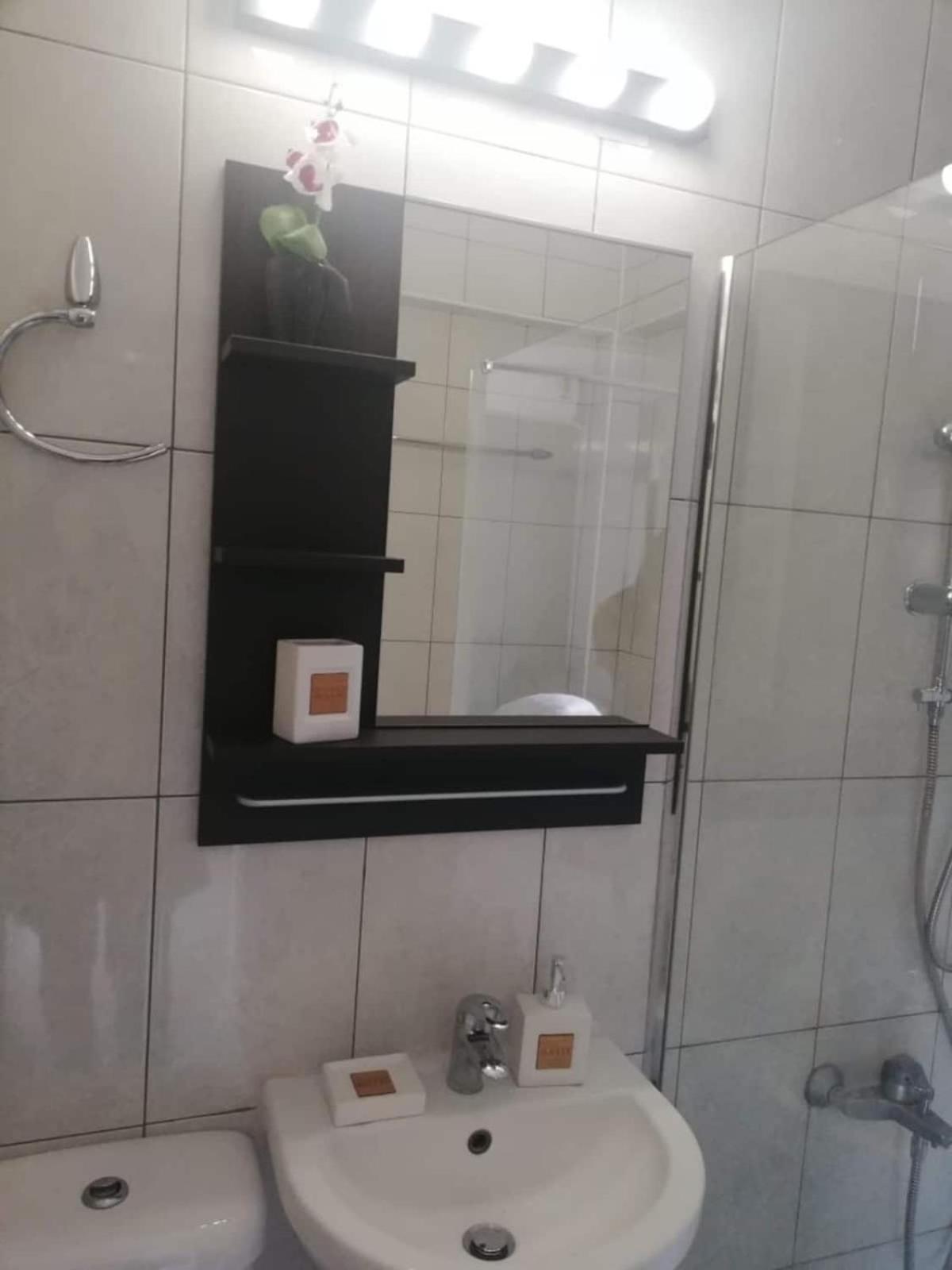 Cozy 1 bedroom apartment close to the beach