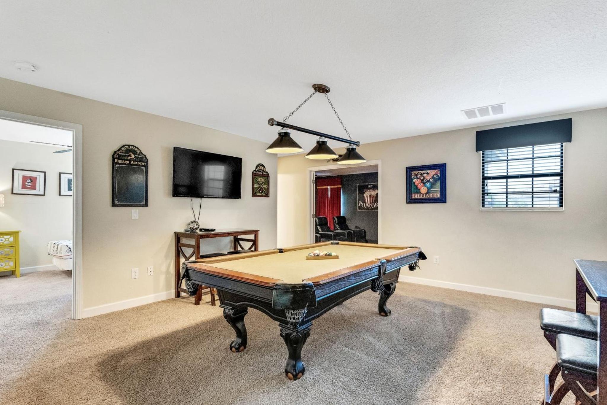 Luxurious 8BR Palms Villa Pool Home In Champions Gate! home